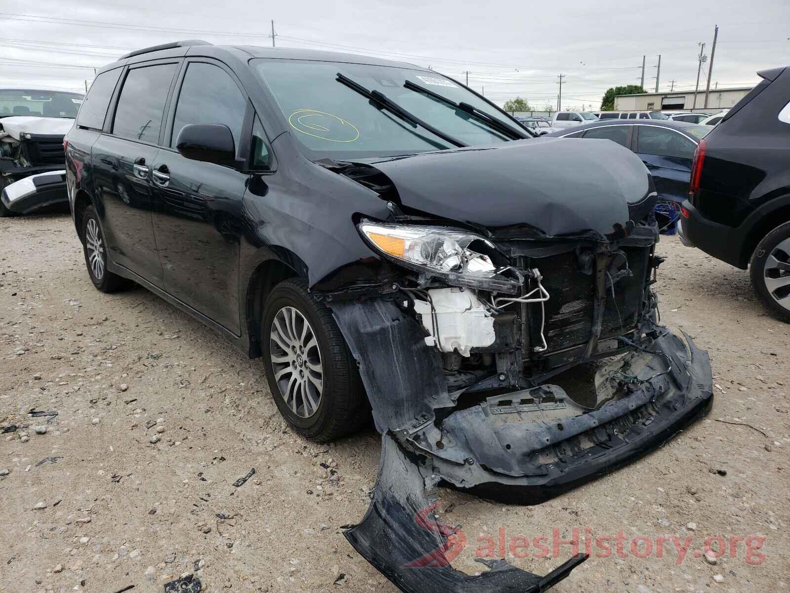 5TDYZ3DC1JS925173 2018 TOYOTA SIENNA