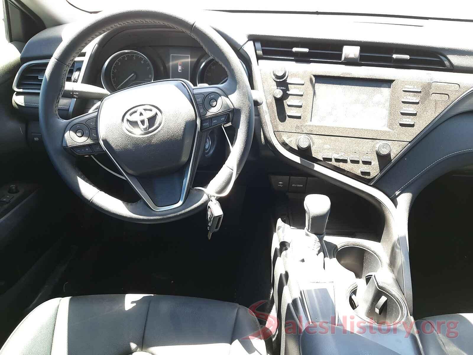 4T1B11HK3KU714696 2019 TOYOTA CAMRY