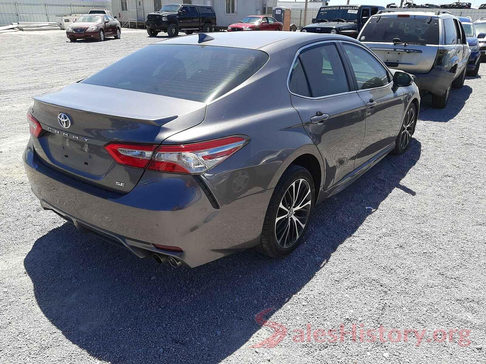 4T1B11HK3KU714696 2019 TOYOTA CAMRY