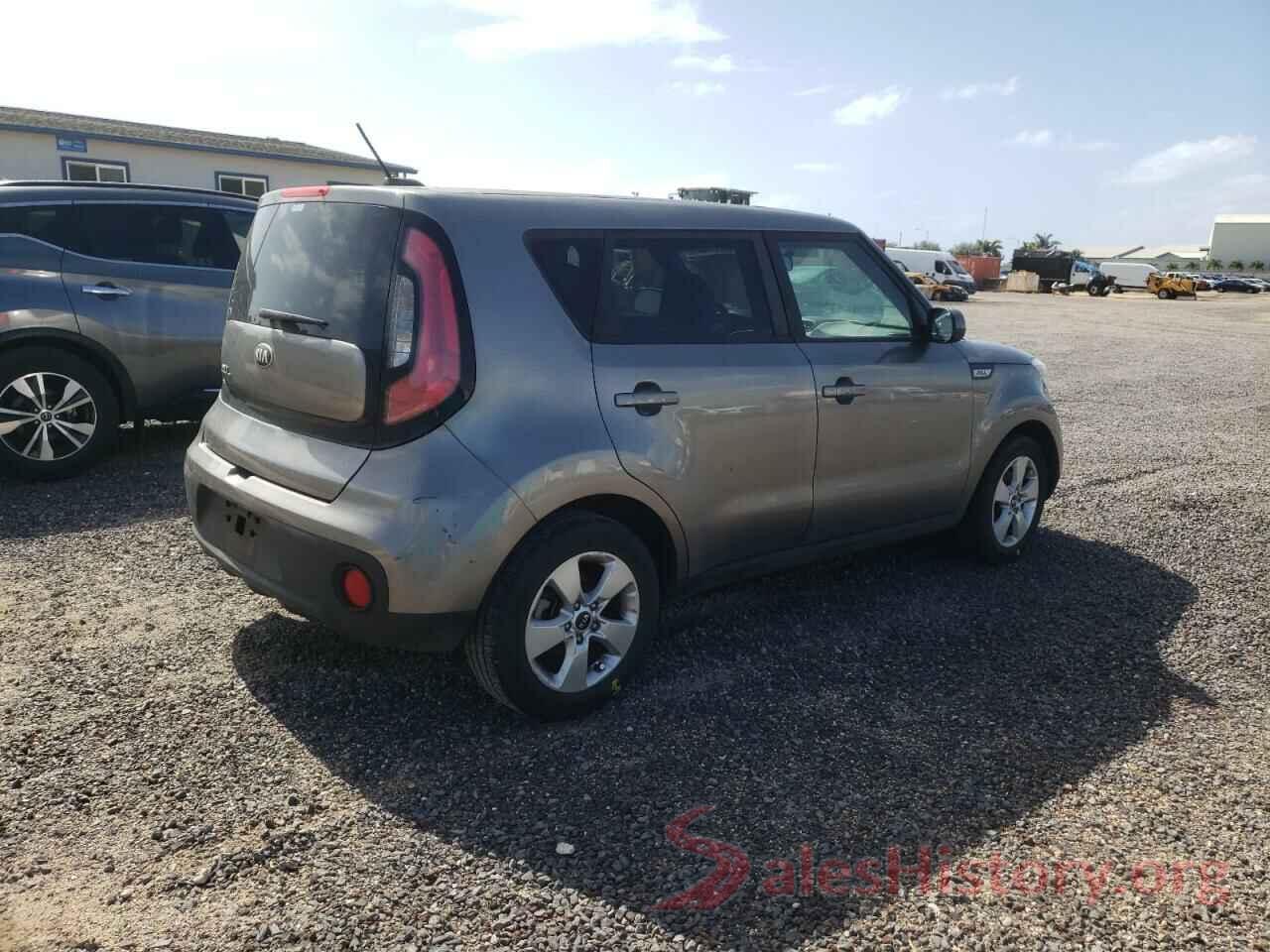 KNDJN2A2XJ7585406 2018 KIA SOUL