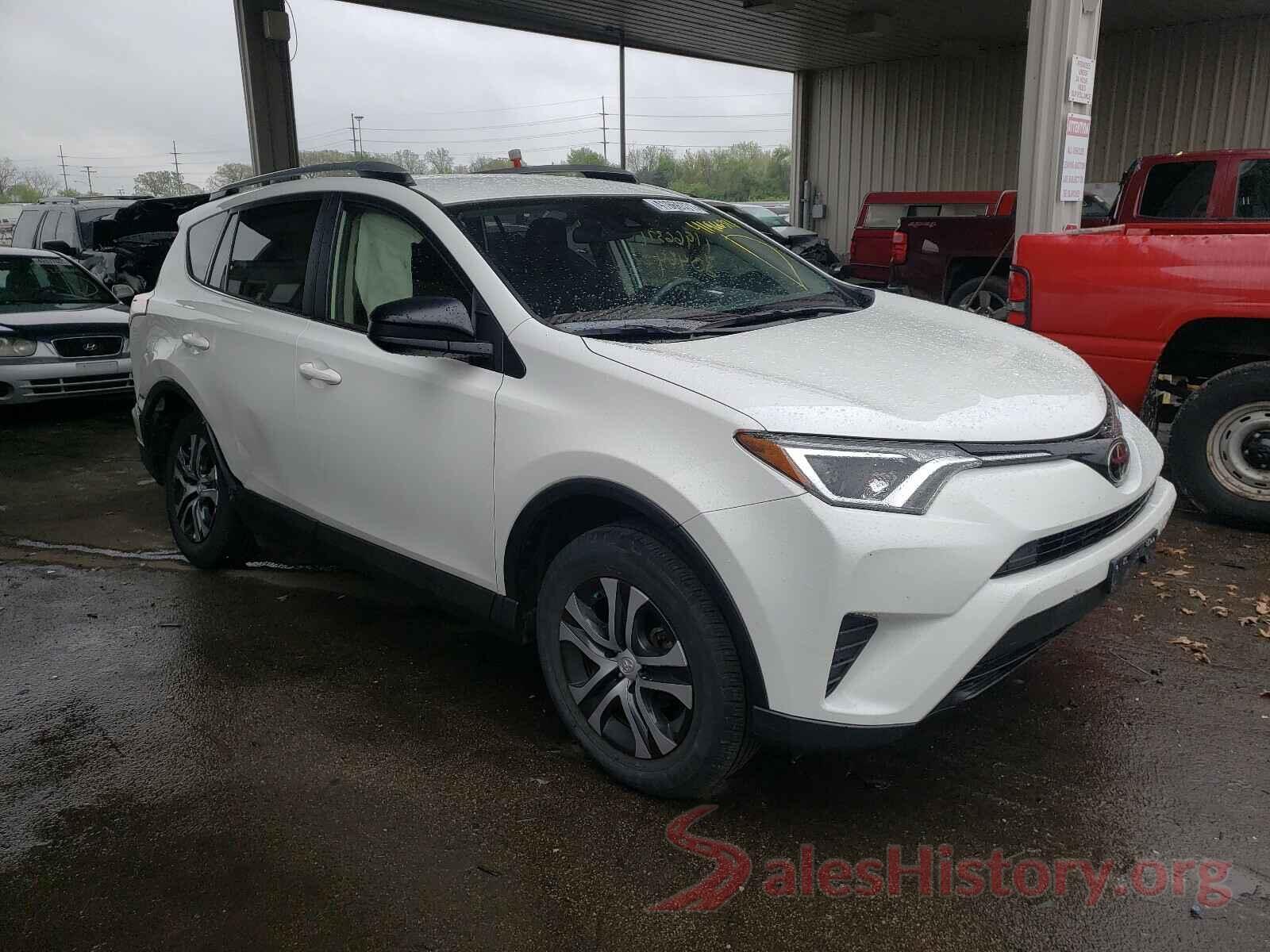 JTMBFREV8HJ110705 2017 TOYOTA RAV4