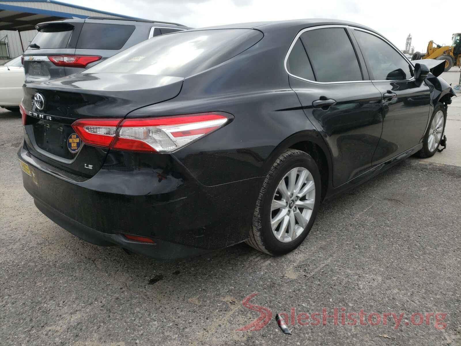 JTNB11HKXJ3034704 2018 TOYOTA CAMRY