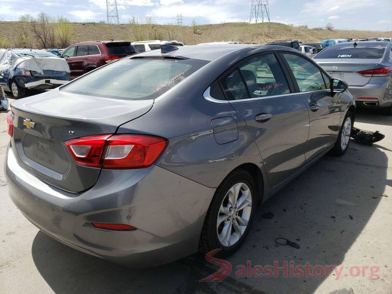 1G1BE5SM0K7124229 2019 CHEVROLET CRUZE