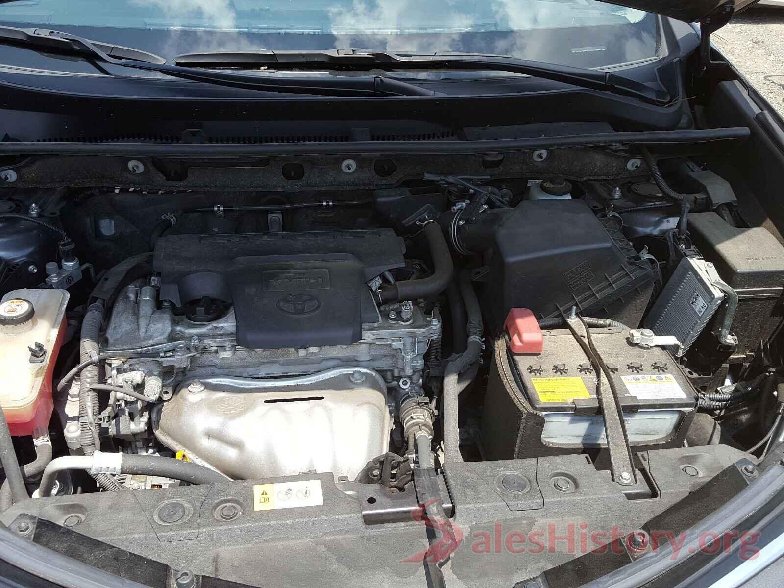 JTMRFREV5HJ705820 2017 TOYOTA RAV4