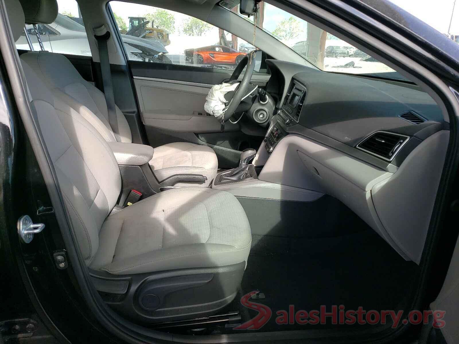 KMHD74LF9HU206373 2017 HYUNDAI ELANTRA