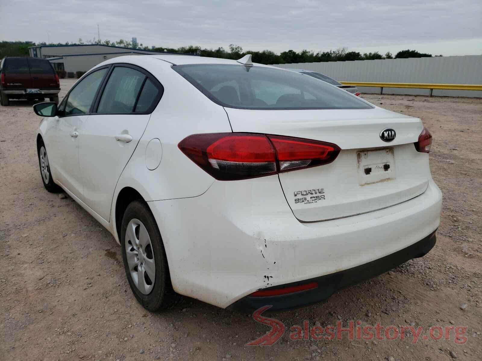 3KPFK4A70HE079552 2017 KIA FORTE