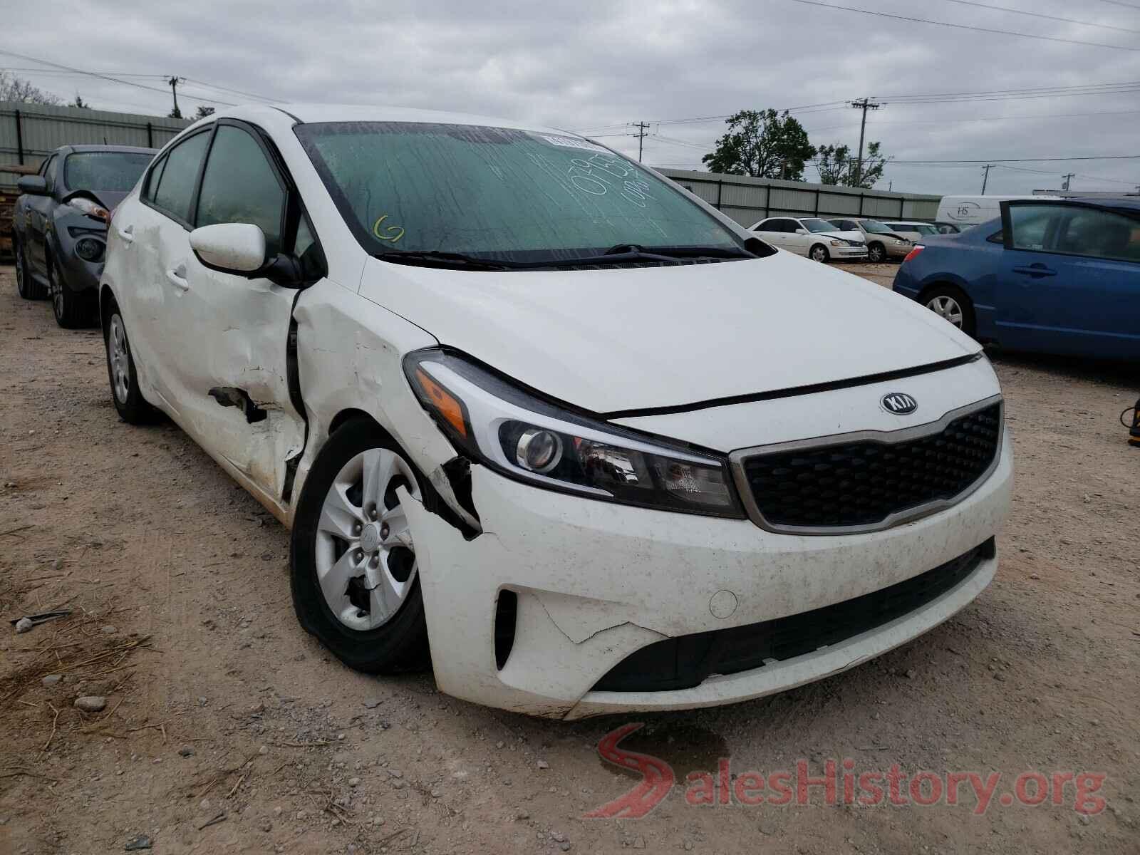 3KPFK4A70HE079552 2017 KIA FORTE