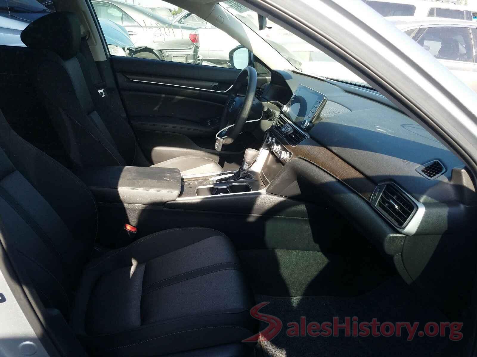 1HGCV1F45KA140669 2019 HONDA ACCORD