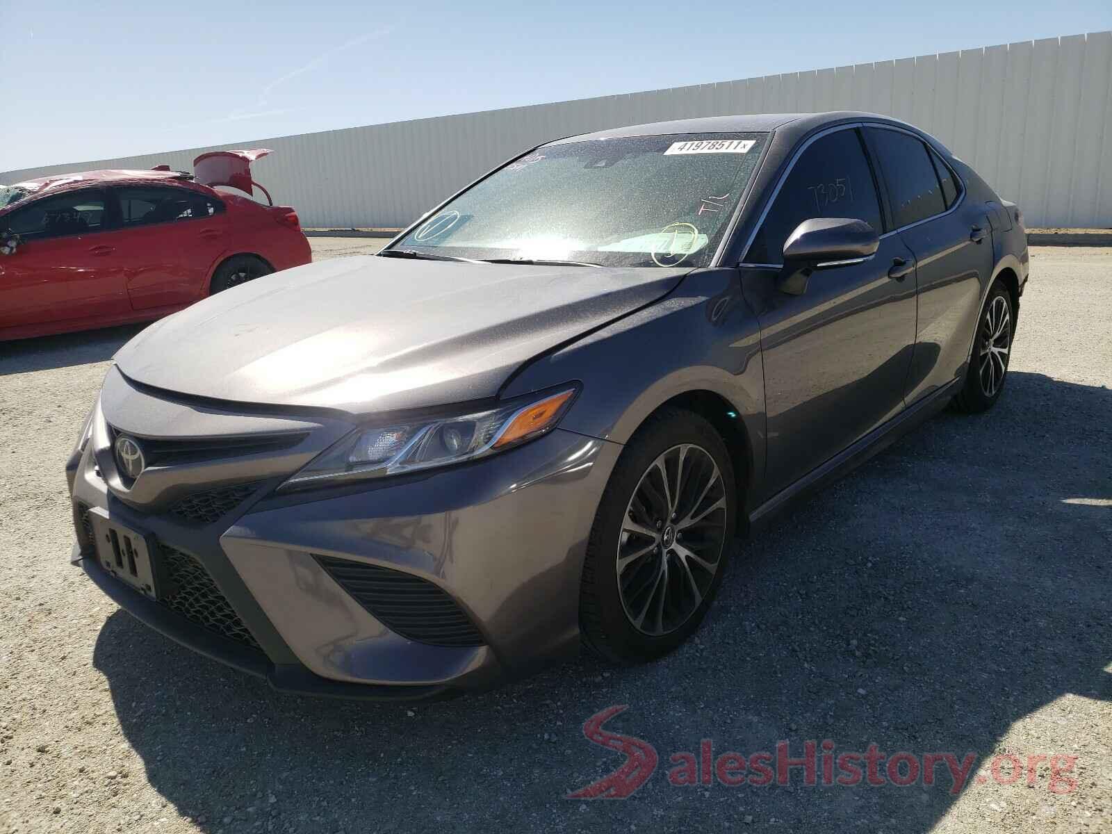 4T1B11HKXJU154724 2018 TOYOTA CAMRY