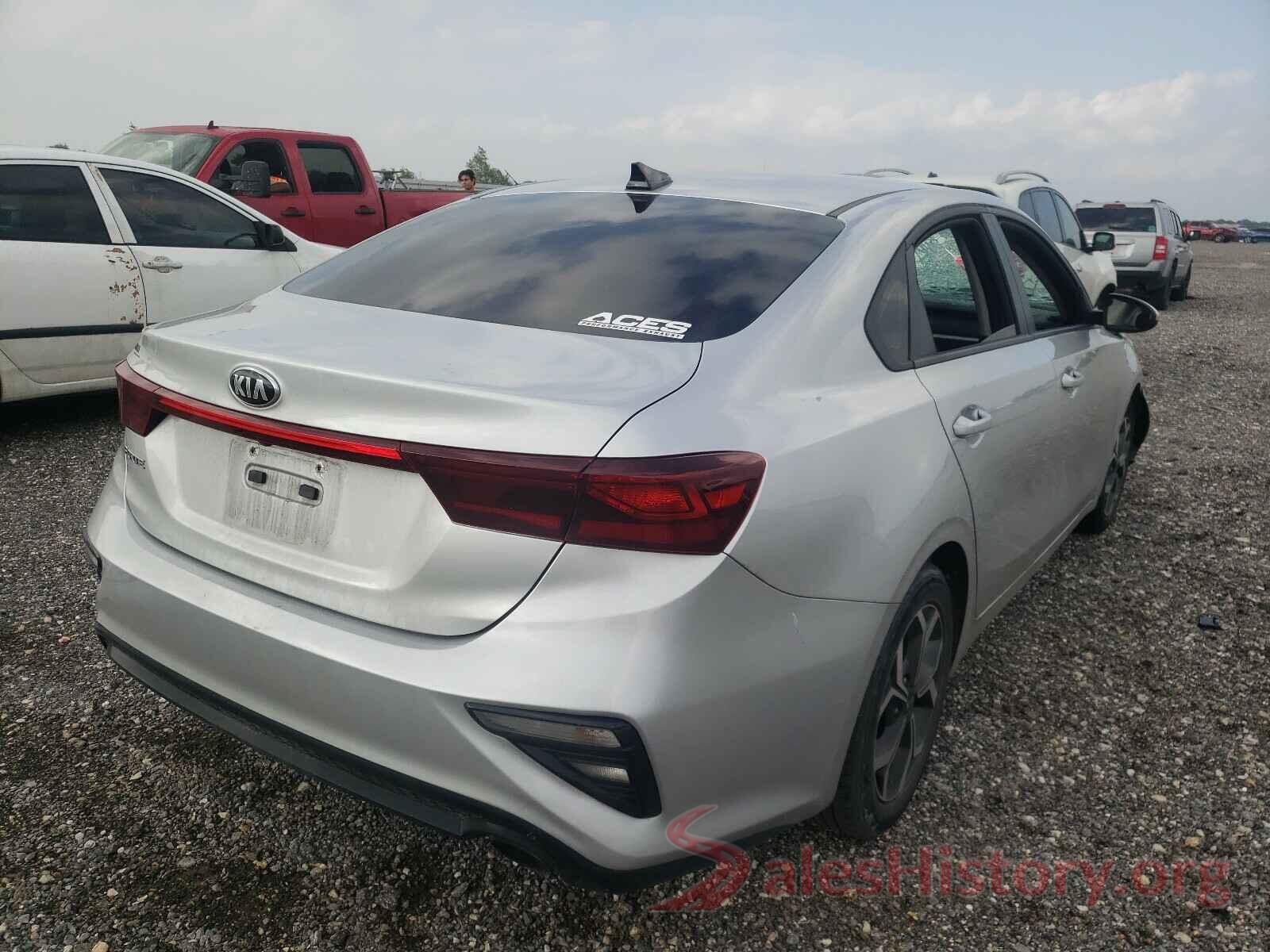 3KPF24AD8KE035599 2019 KIA FORTE