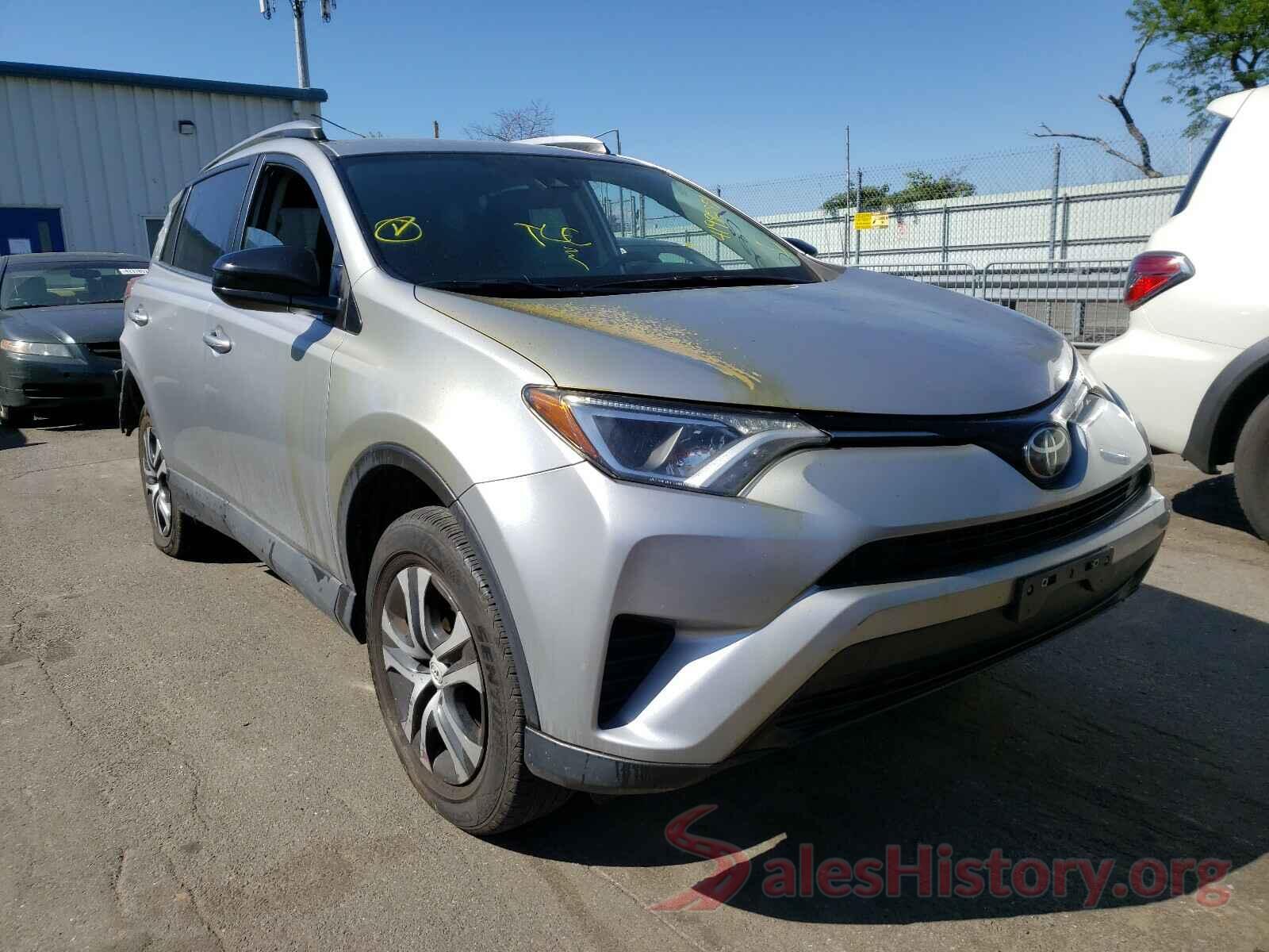 2T3ZFREV8HW339644 2017 TOYOTA RAV4