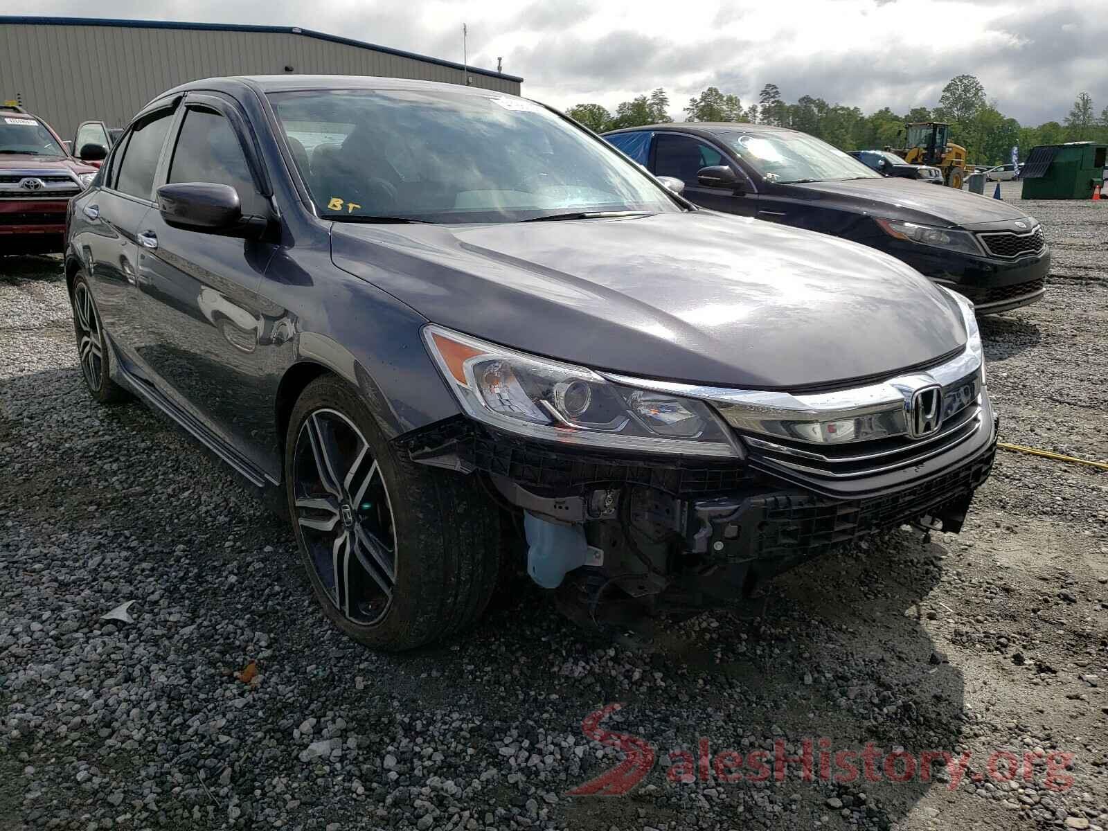 1HGCR2F54HA185436 2017 HONDA ACCORD