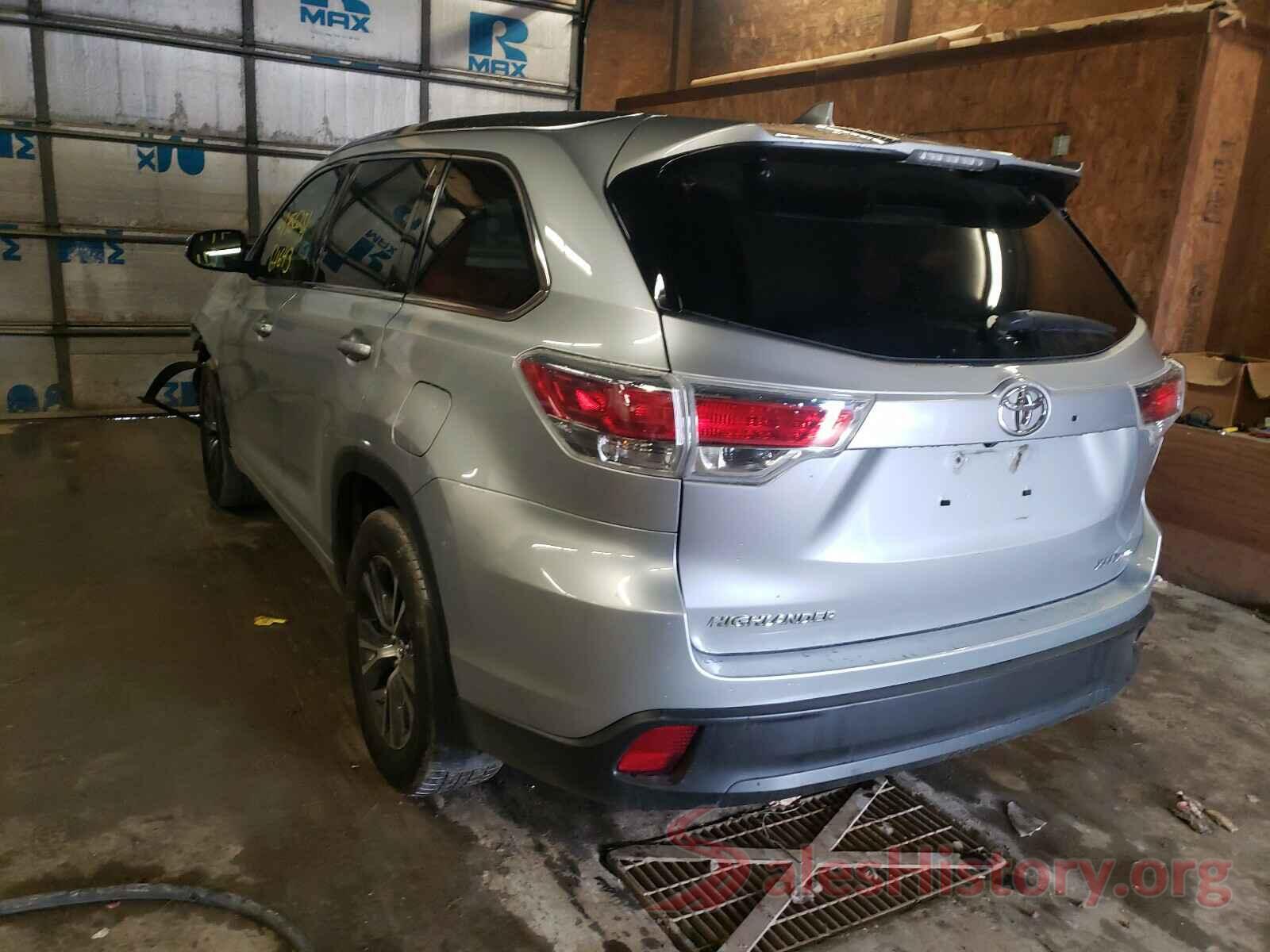 5TDJKRFH3GS299135 2016 TOYOTA HIGHLANDER