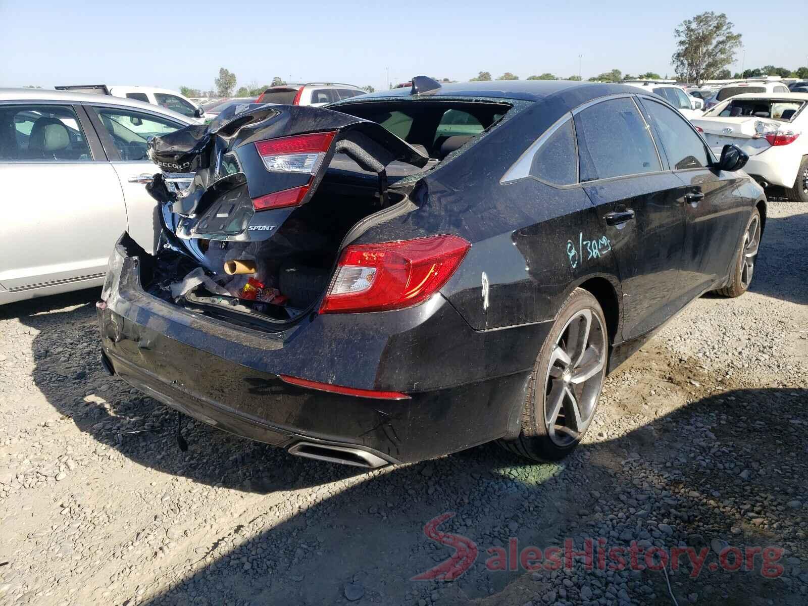 1HGCV1F33JA166368 2018 HONDA ACCORD