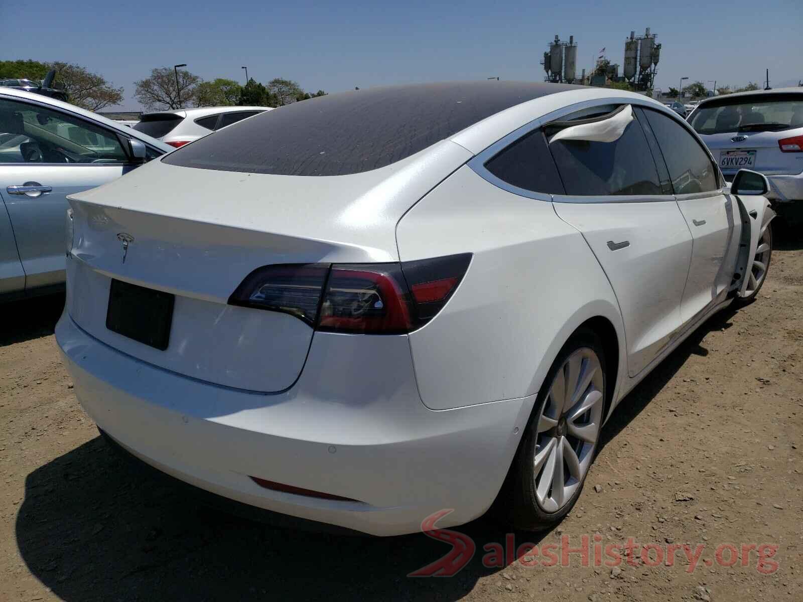 5YJ3E1EA9JF164811 2018 TESLA MODEL 3