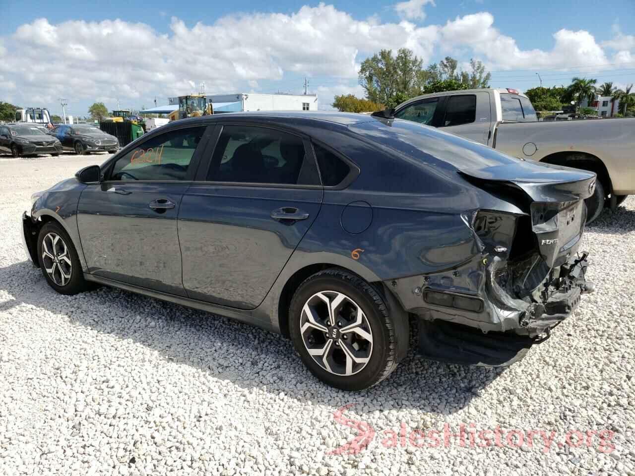 3KPF24ADXKE095917 2019 KIA FORTE