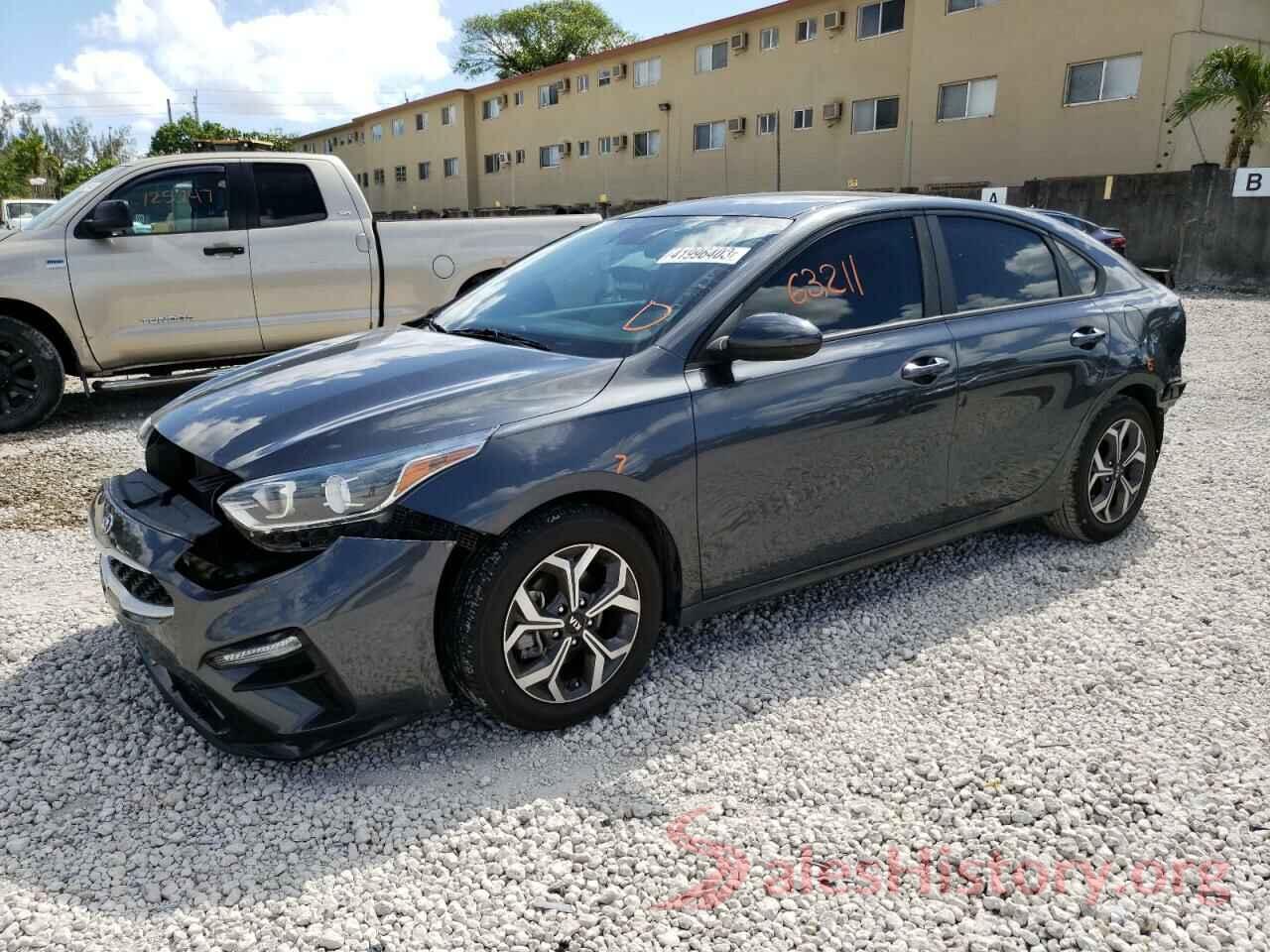 3KPF24ADXKE095917 2019 KIA FORTE