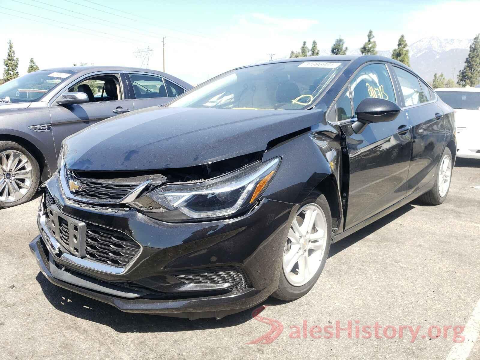 1G1BE5SM8J7204912 2018 CHEVROLET CRUZE