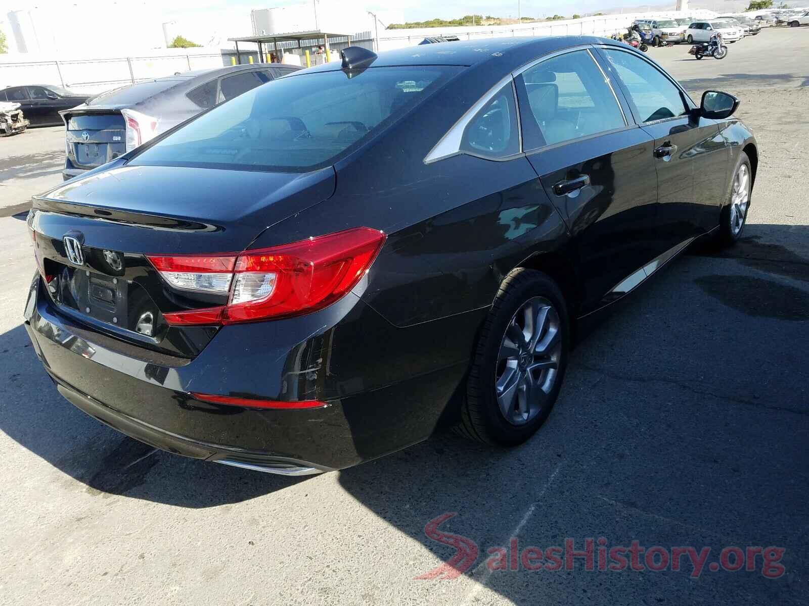 1HGCV1F13JA239544 2018 HONDA ACCORD