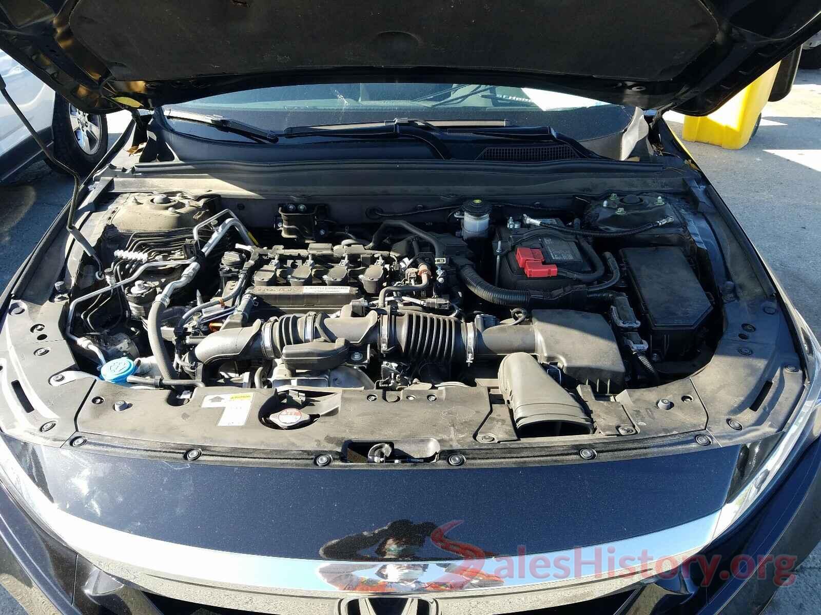 1HGCV1F13JA239544 2018 HONDA ACCORD