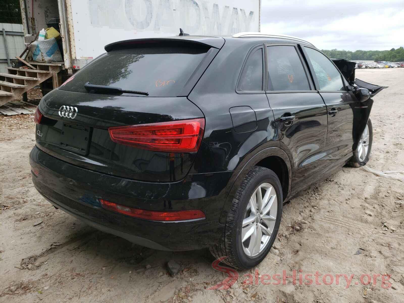 WA1BCCFS1JR013132 2018 AUDI Q3