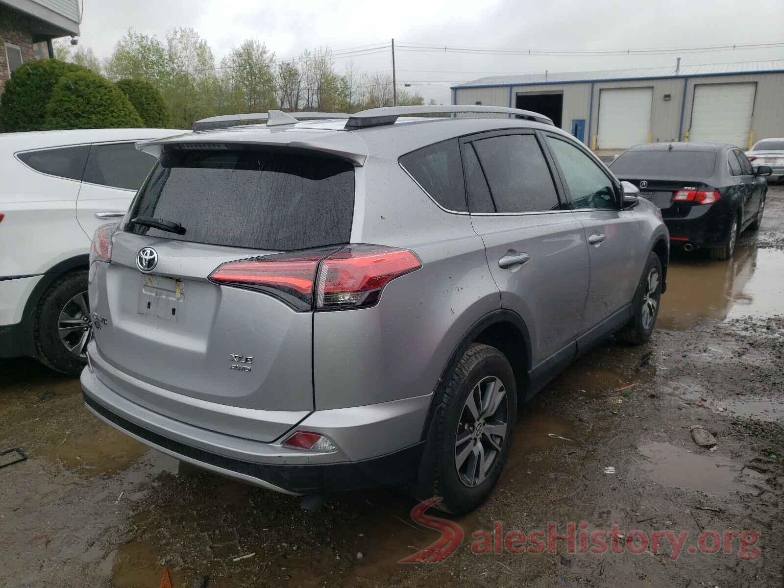 2T3RFREVXJW773358 2018 TOYOTA RAV4