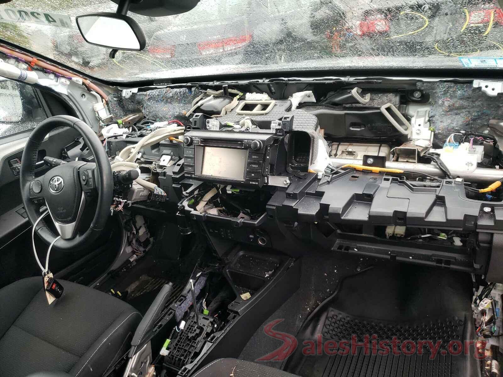 2T3RFREVXJW773358 2018 TOYOTA RAV4