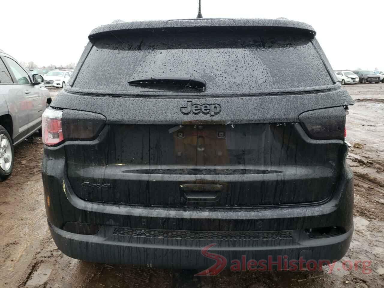 3C4NJDBB4JT432765 2018 JEEP COMPASS