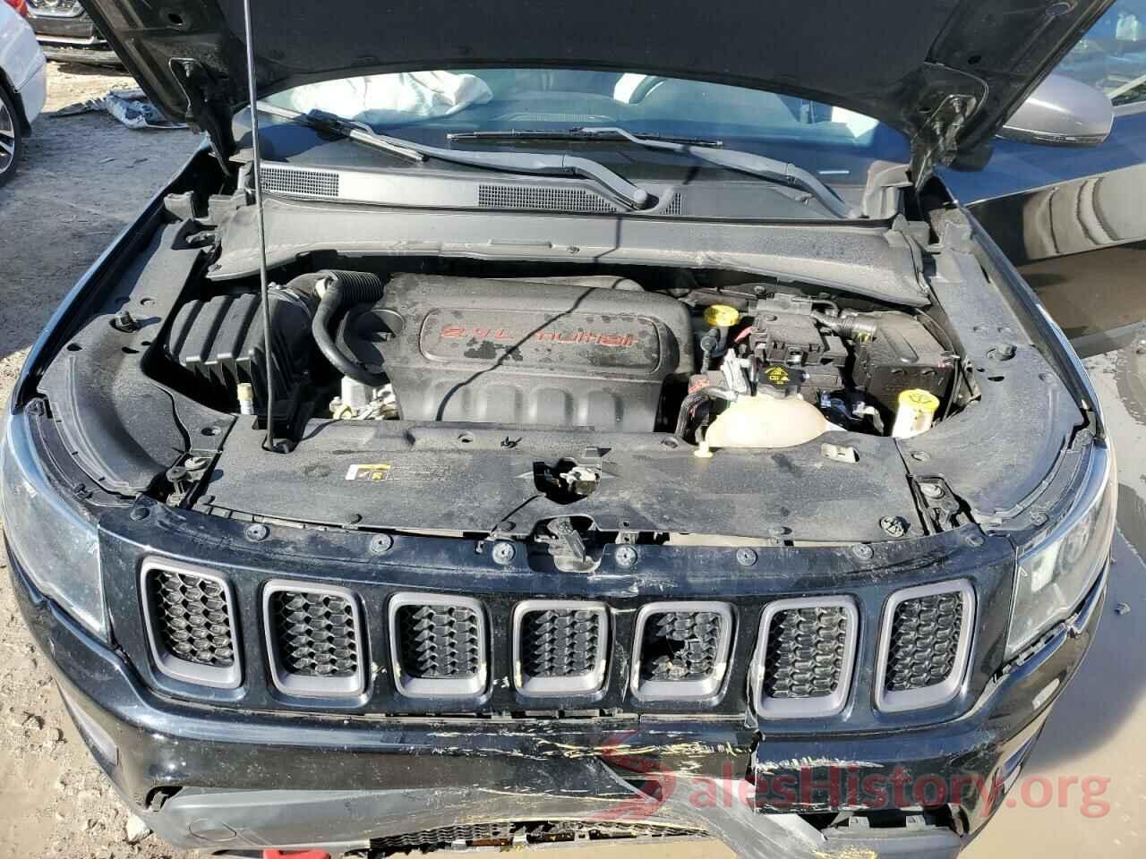 3C4NJDDB9HT656332 2017 JEEP COMPASS