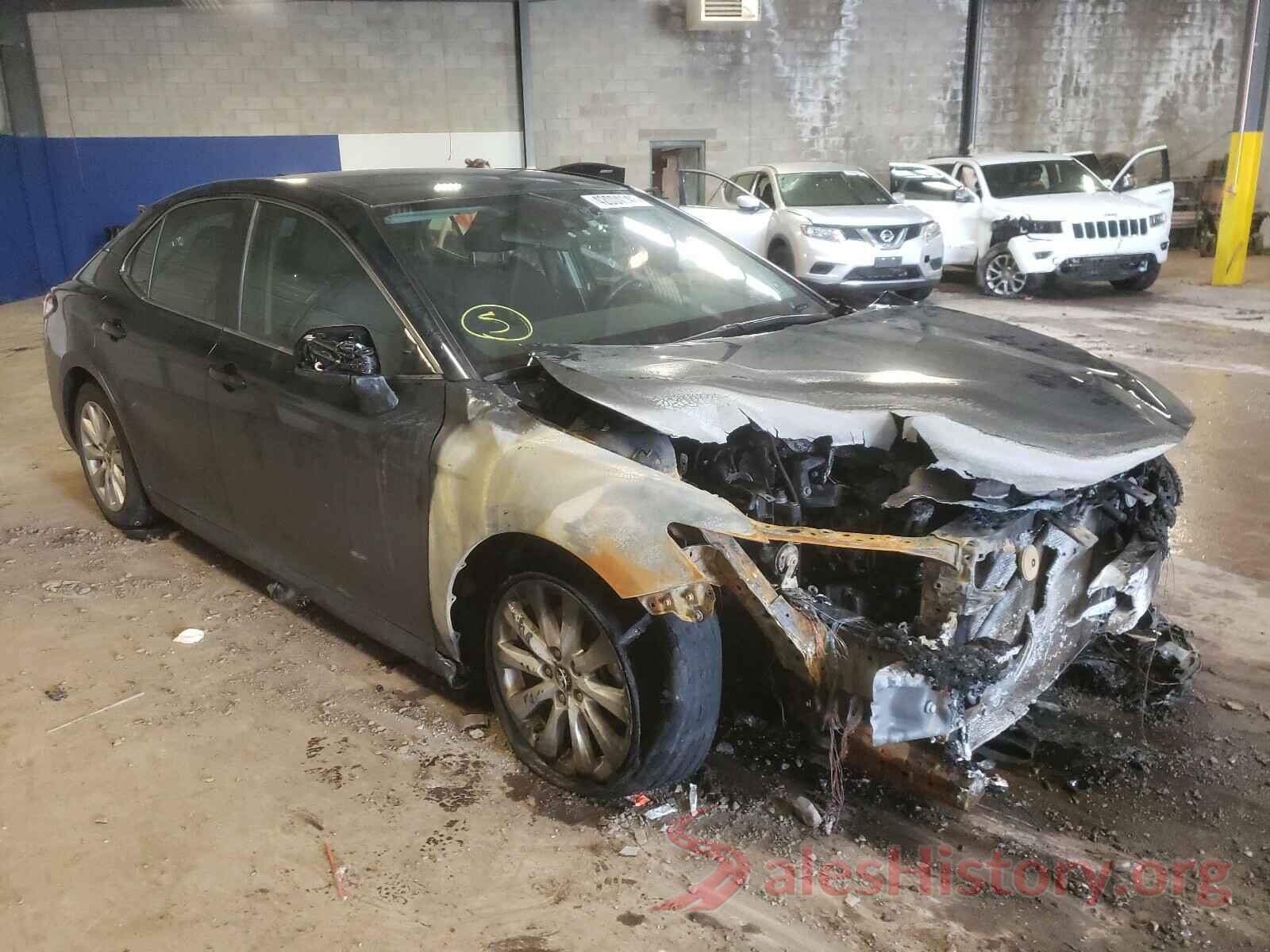 4T1B11HK9KU256209 2019 TOYOTA CAMRY