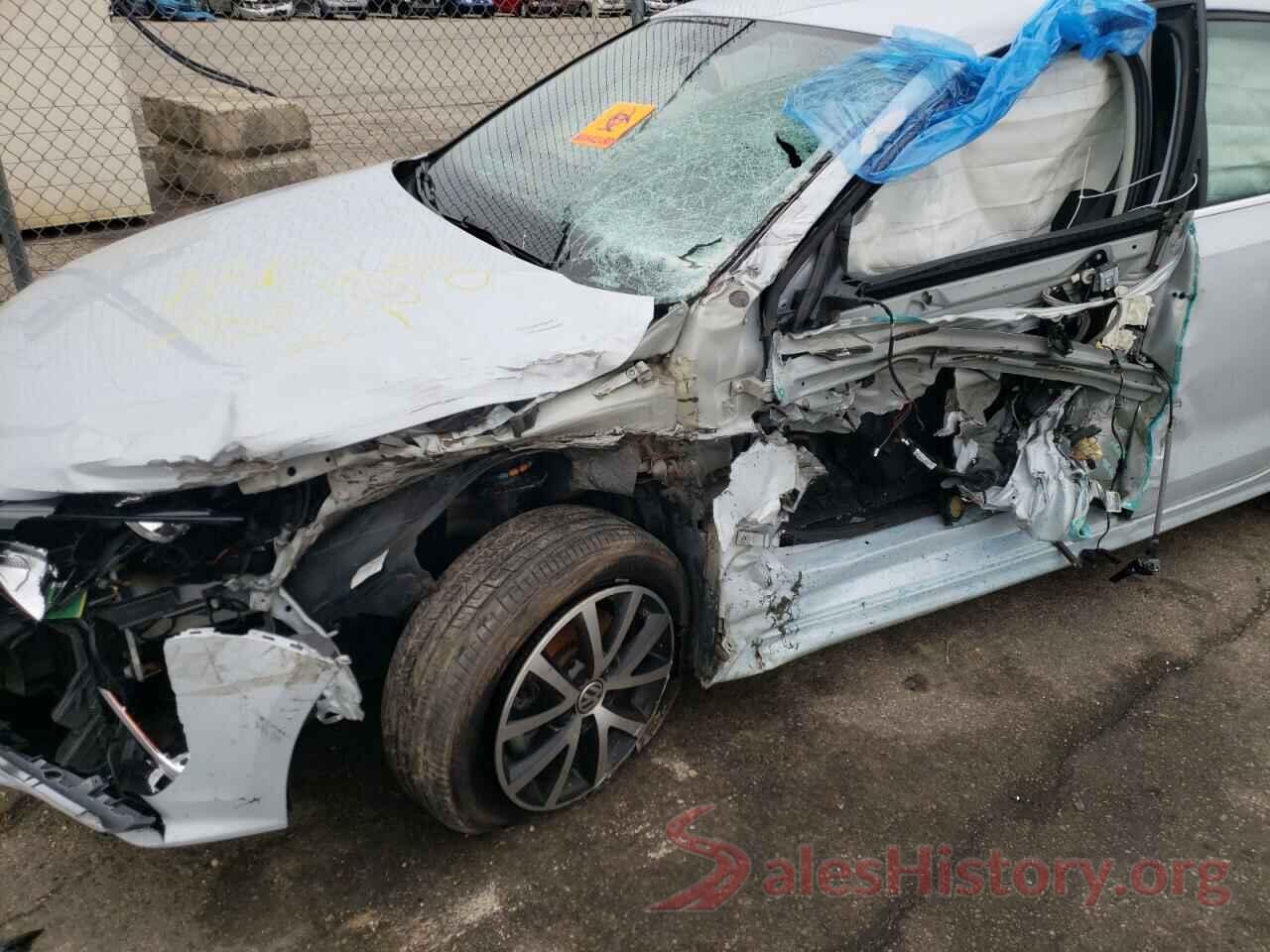 3VWDB7AJ4HM388643 2017 VOLKSWAGEN JETTA