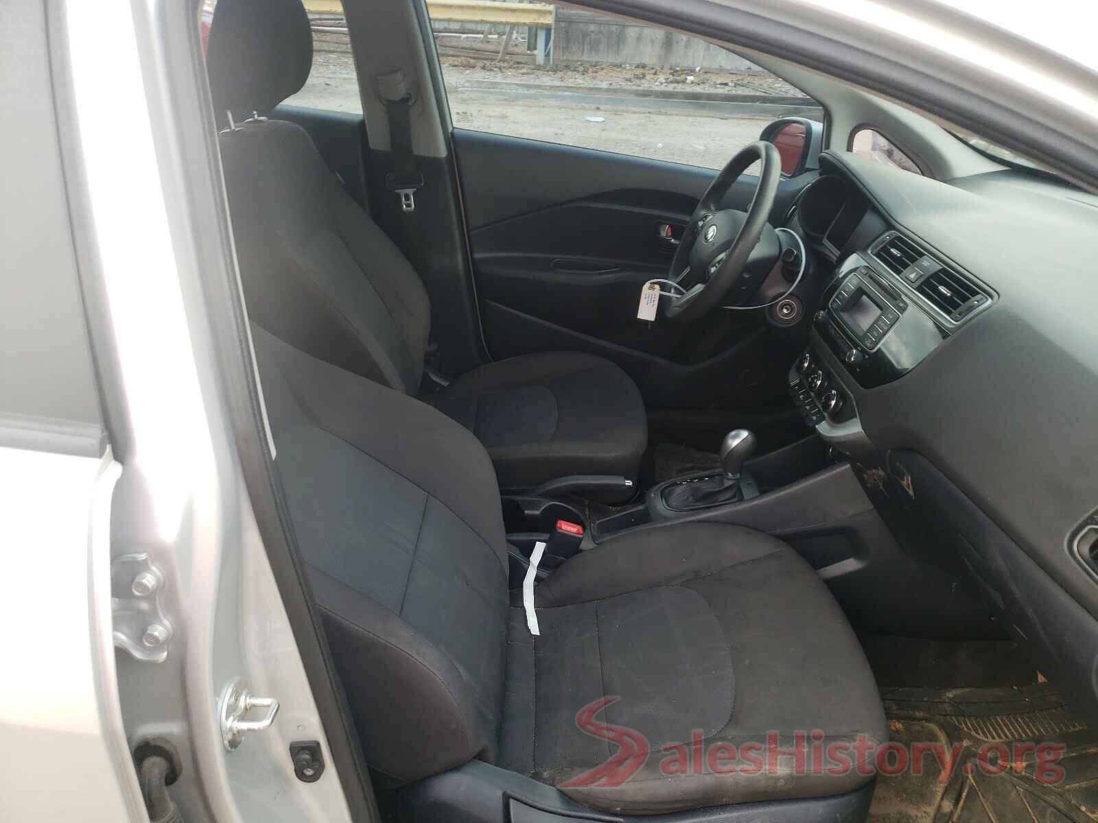 KNADM4A30H6075132 2017 KIA RIO