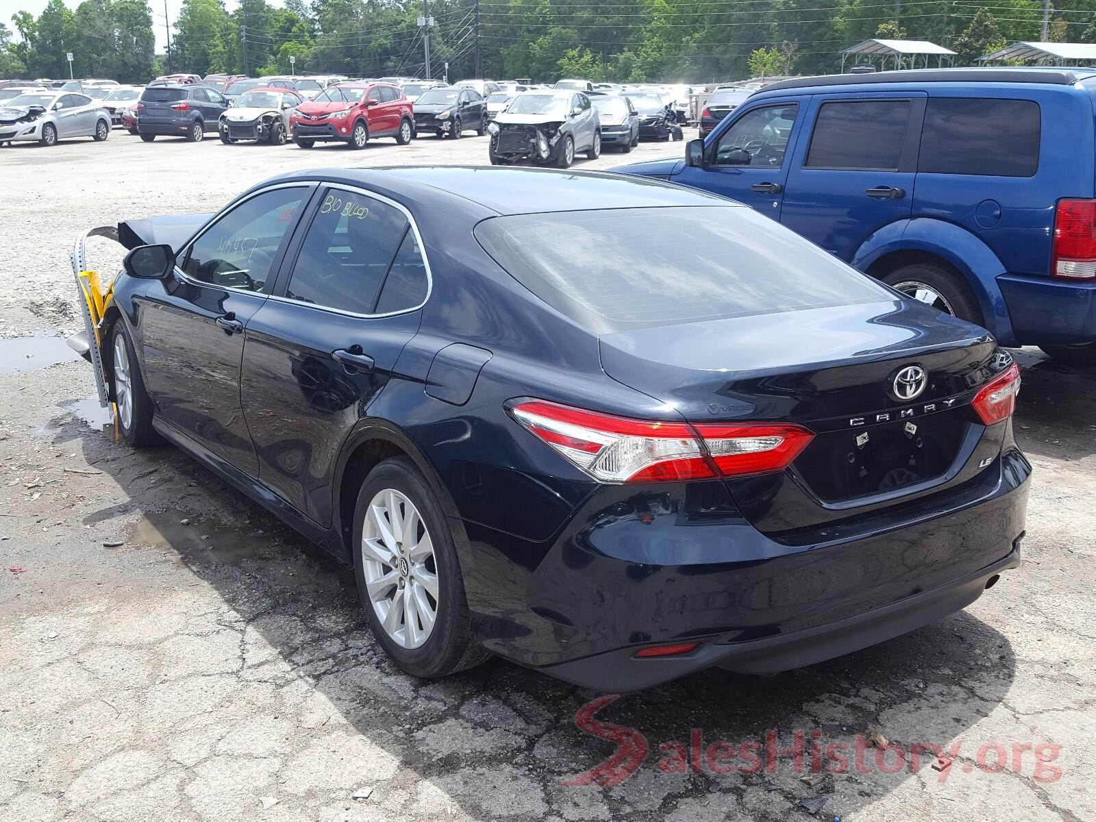 4T1B11HK6JU570124 2018 TOYOTA CAMRY