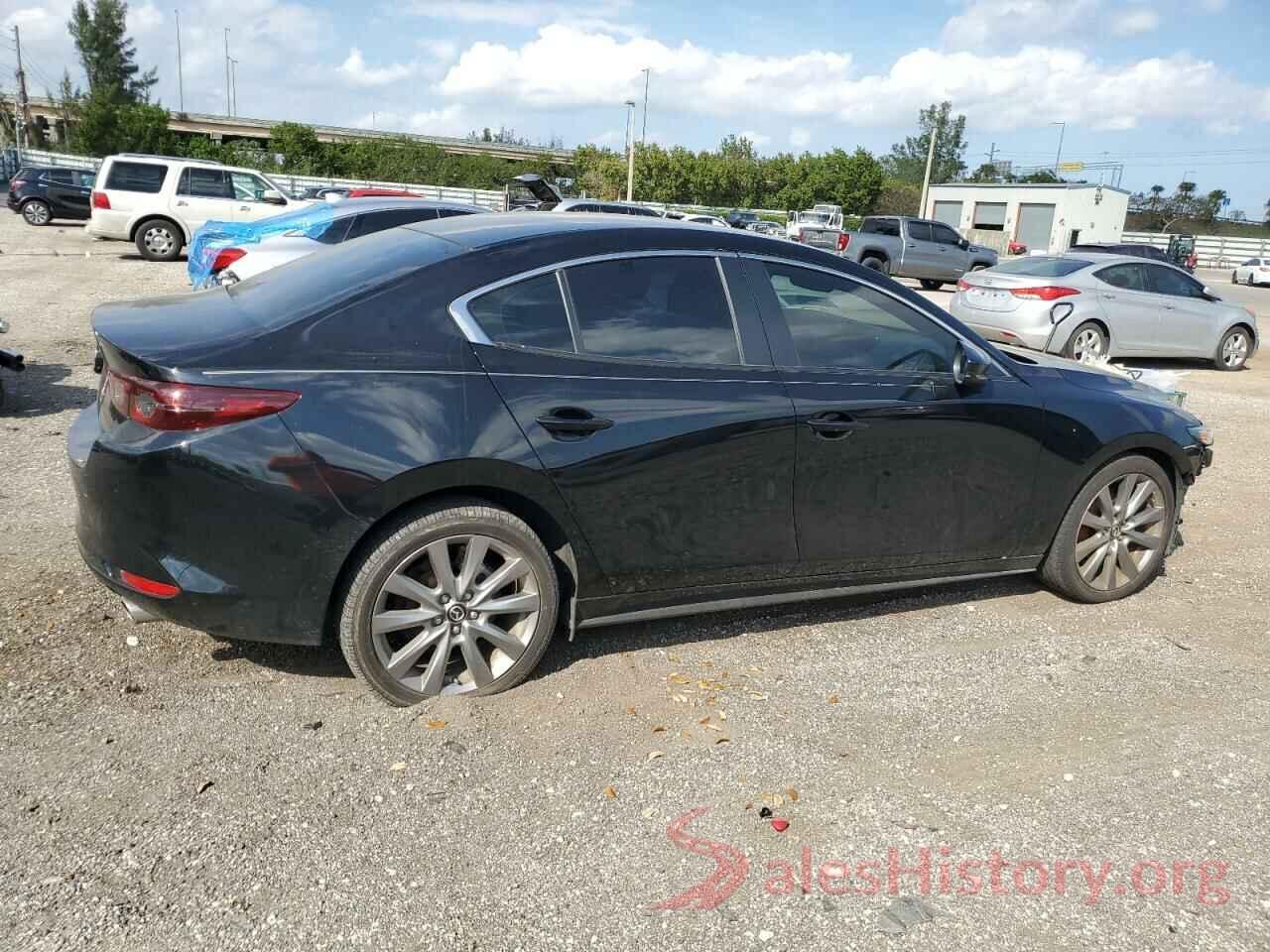 JM1BPABL4M1337790 2021 MAZDA 3