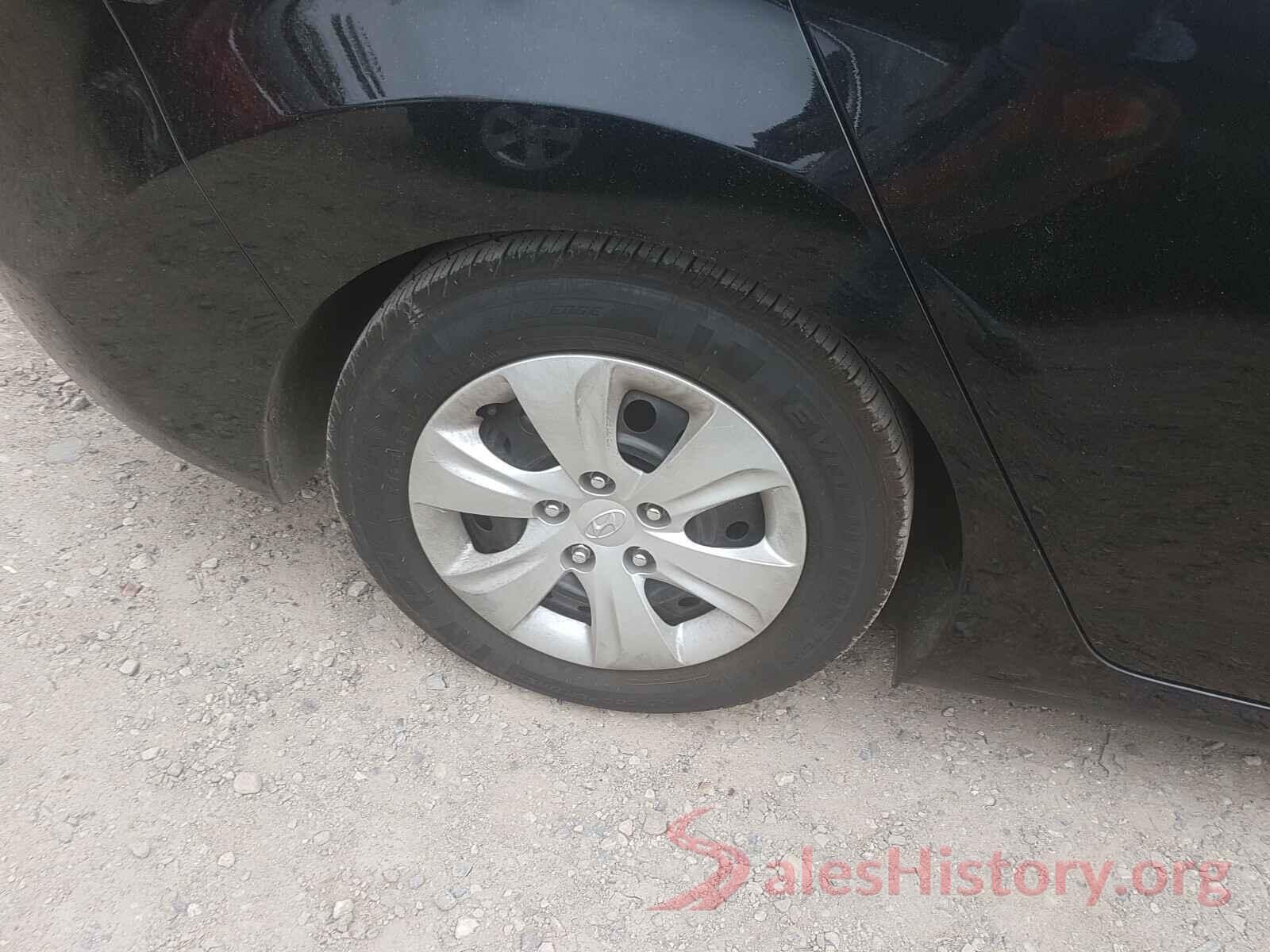 5NPDH4AE9GH682515 2016 HYUNDAI ELANTRA