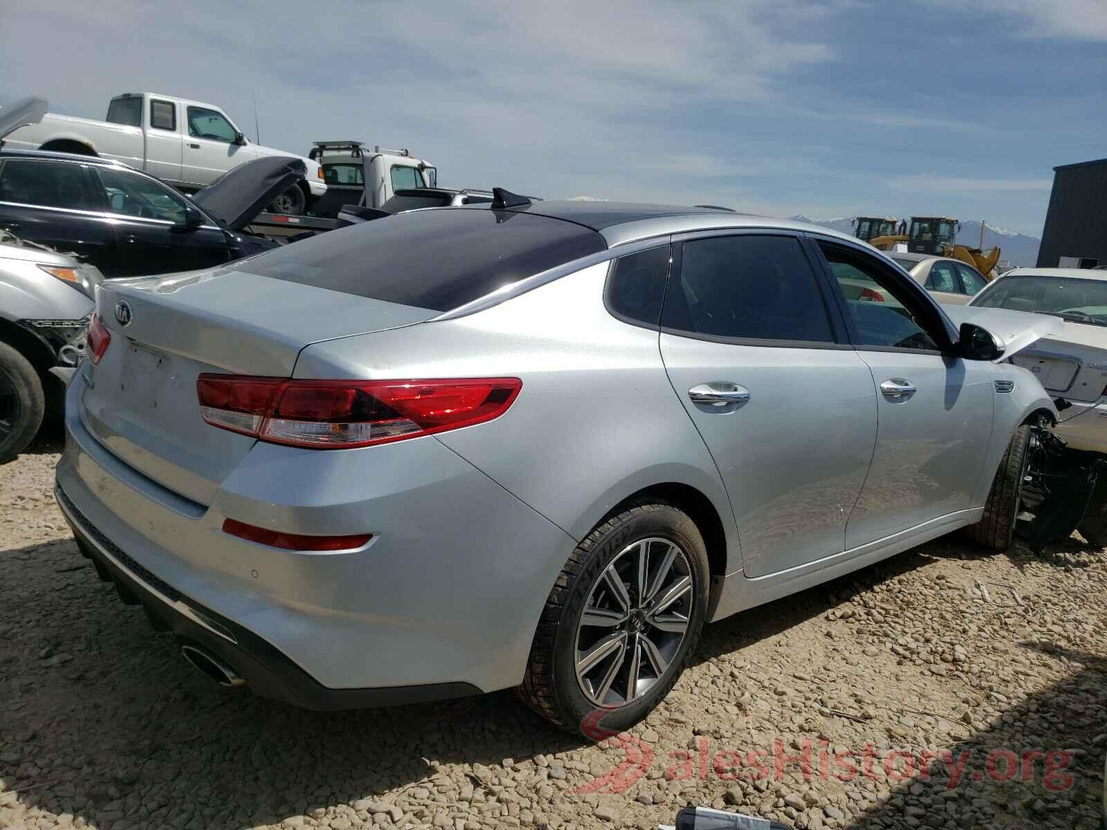 5XXGT4L32KG327472 2019 KIA OPTIMA