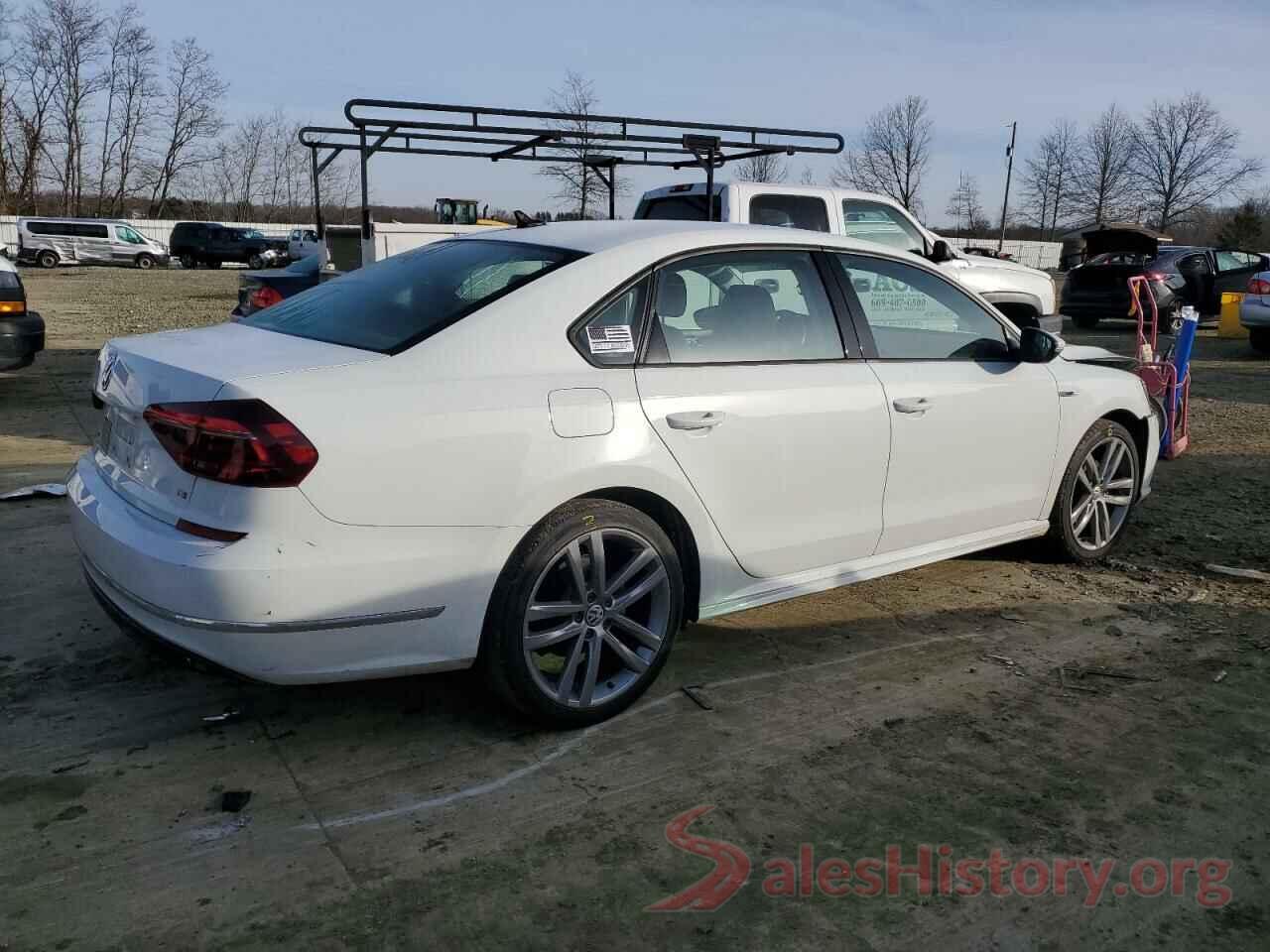 1VWAA7A3XJC026153 2018 VOLKSWAGEN PASSAT