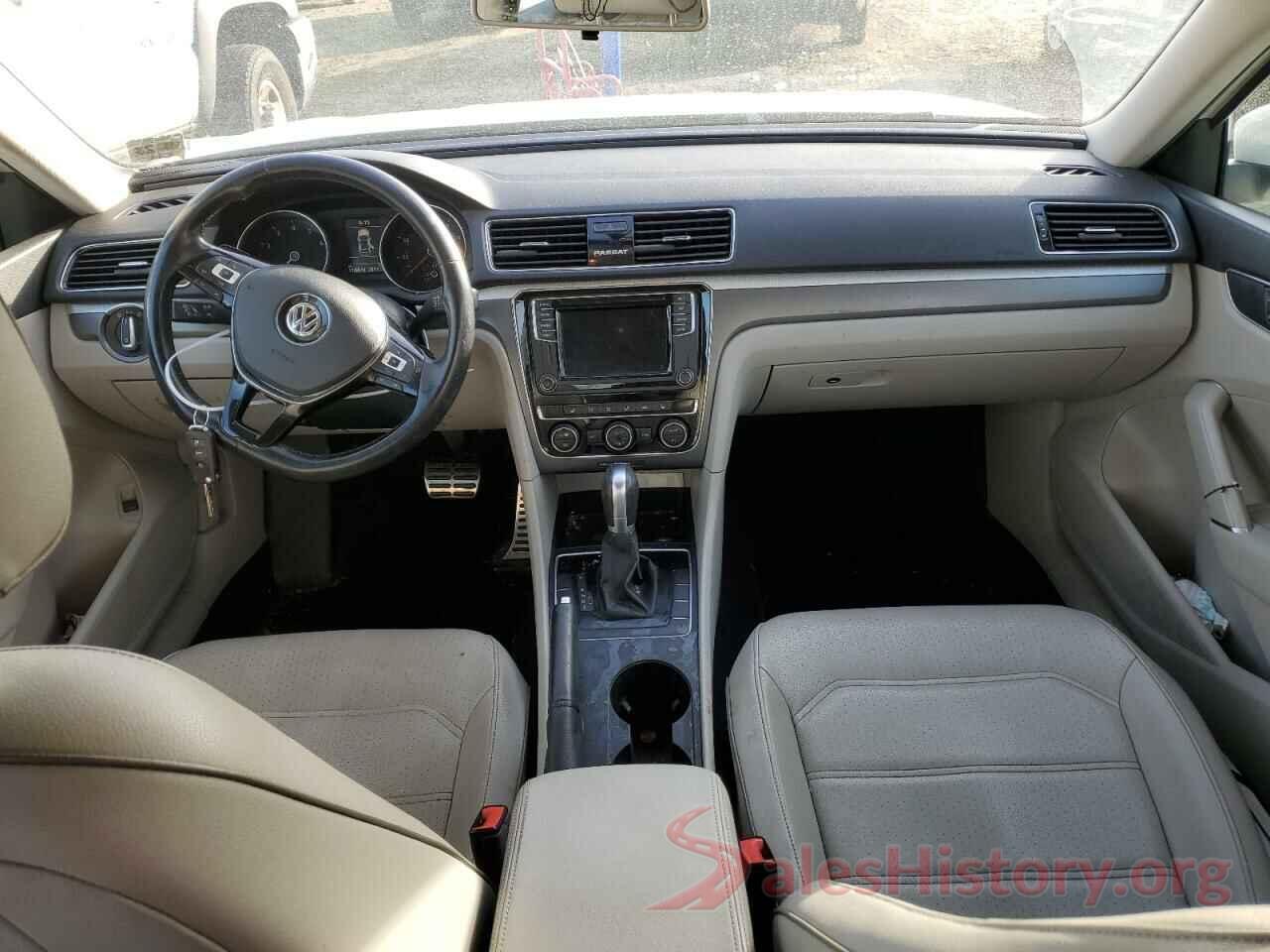 1VWAA7A3XJC026153 2018 VOLKSWAGEN PASSAT