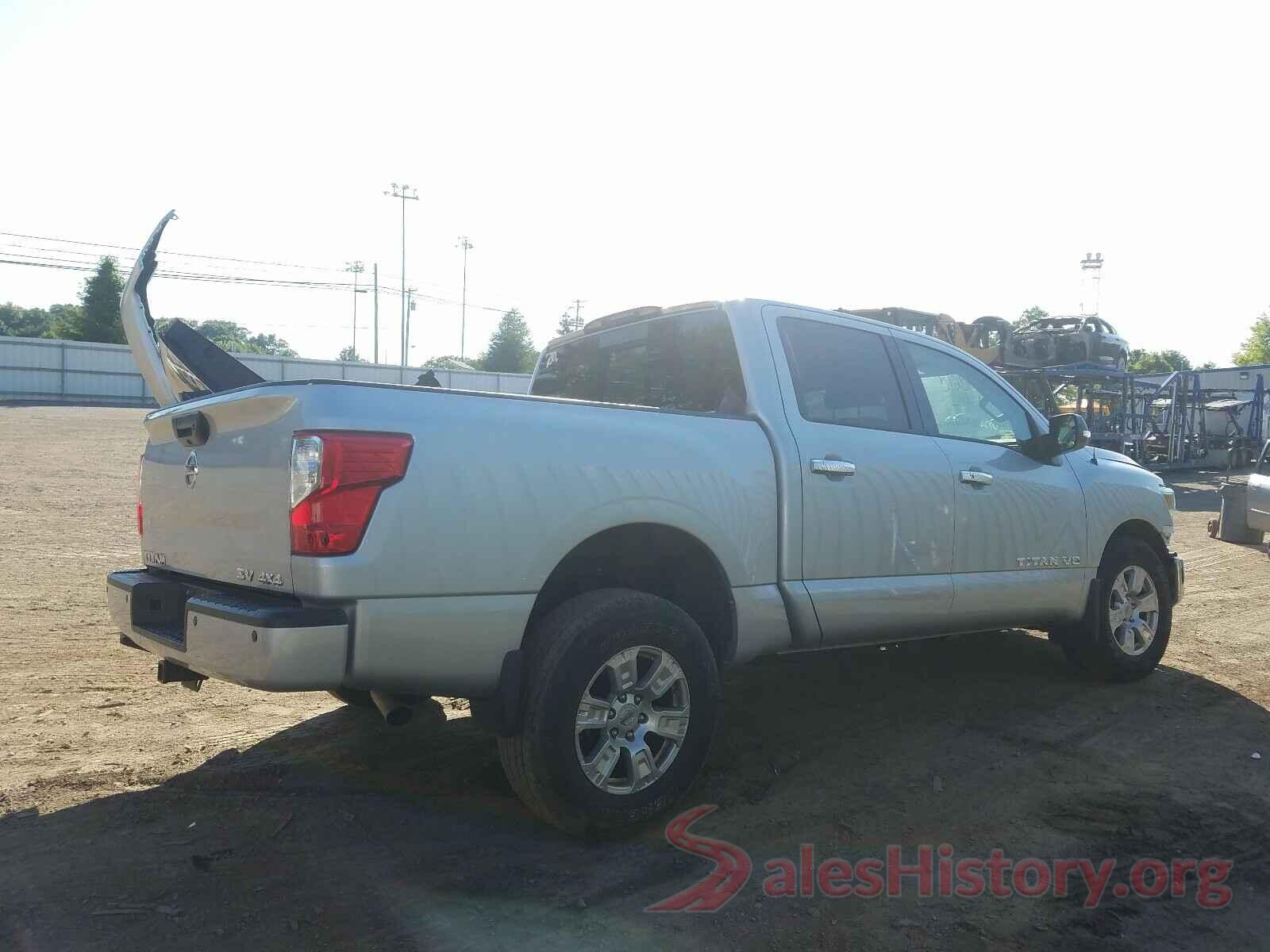 1N6AA1E5XJN546575 2018 NISSAN TITAN