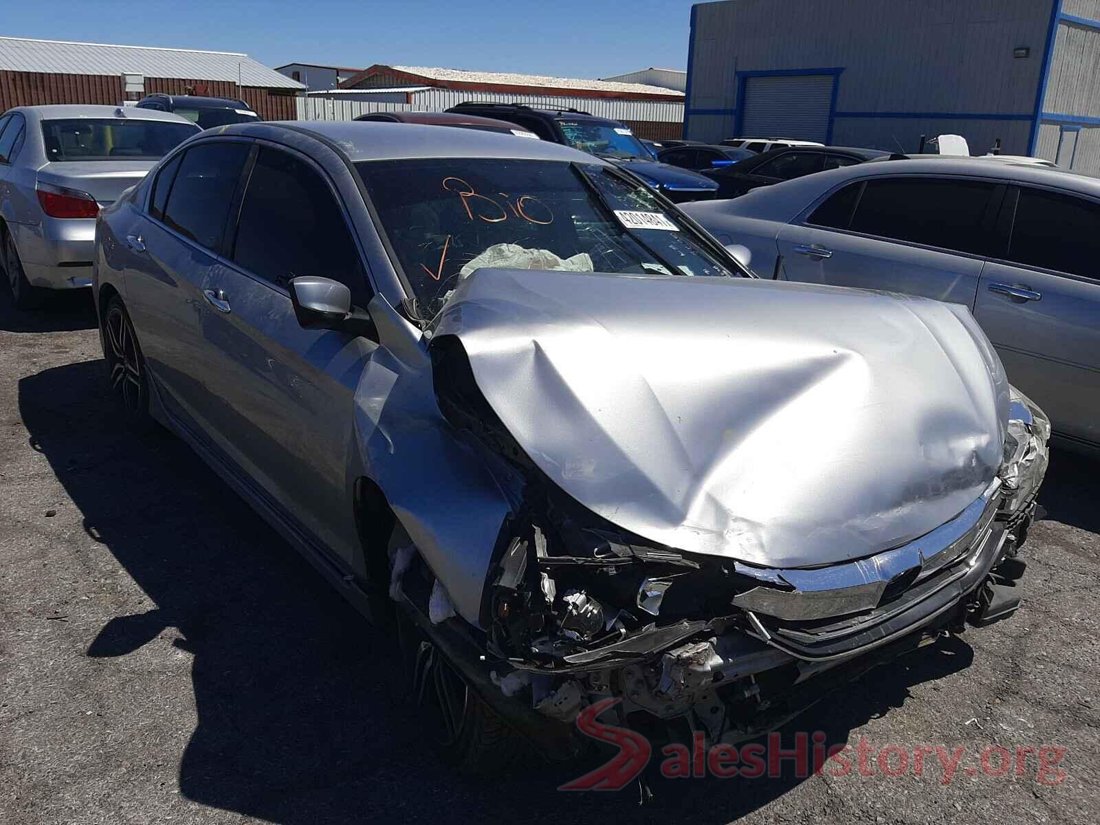 1HGCR2F5XHA018272 2017 HONDA ACCORD