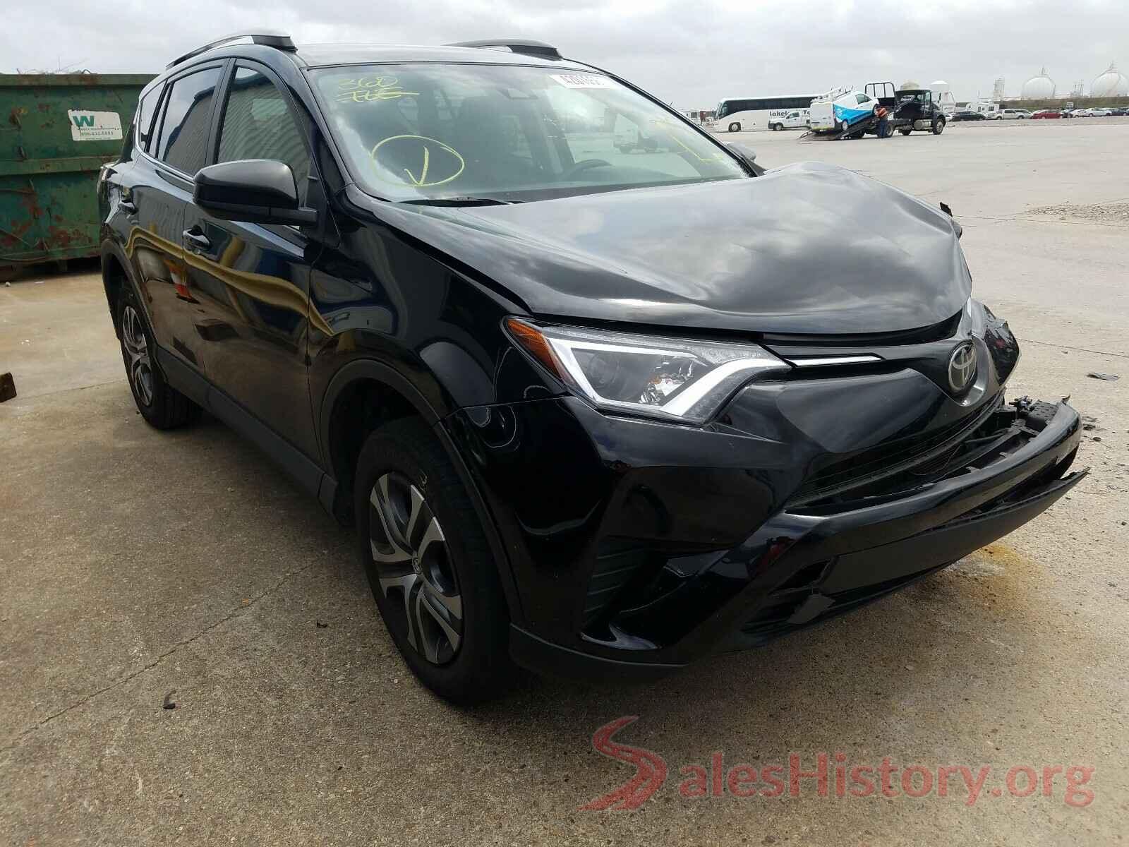 2T3ZFREV9JW519401 2018 TOYOTA RAV4