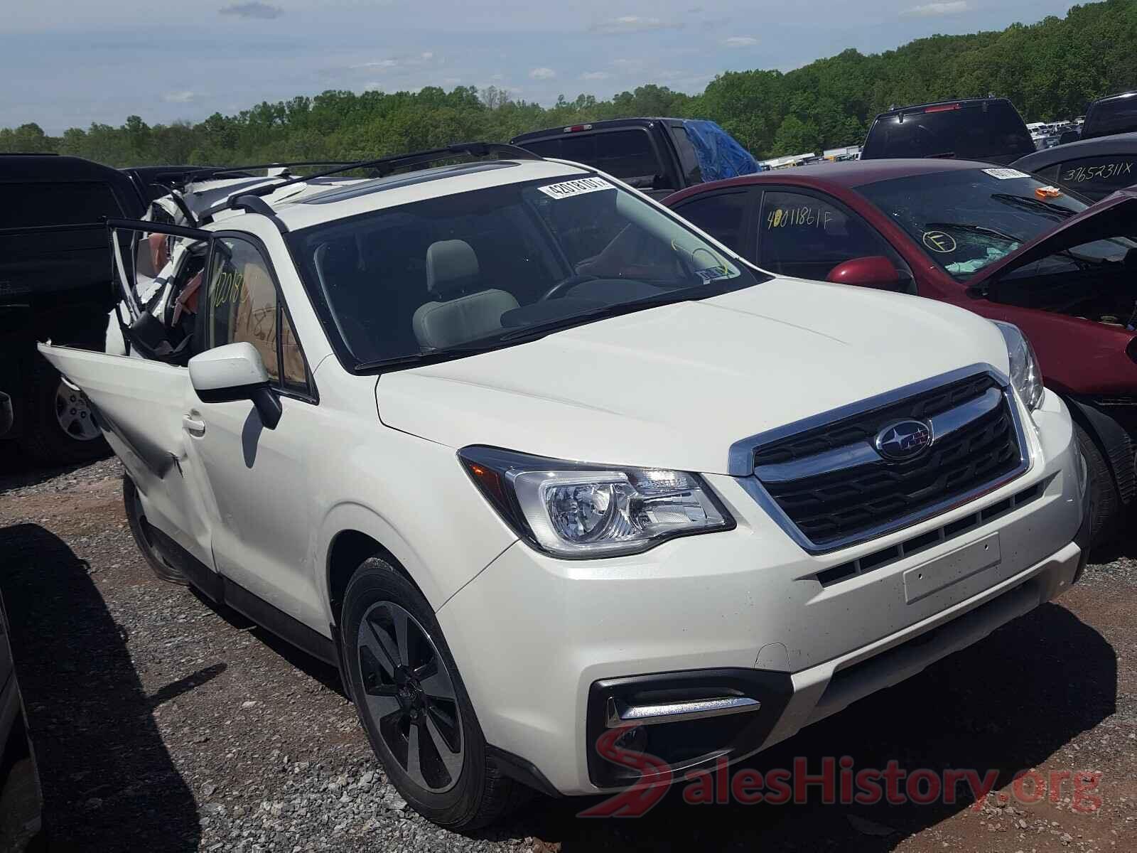 JF2SJAJC2JH405592 2018 SUBARU FORESTER