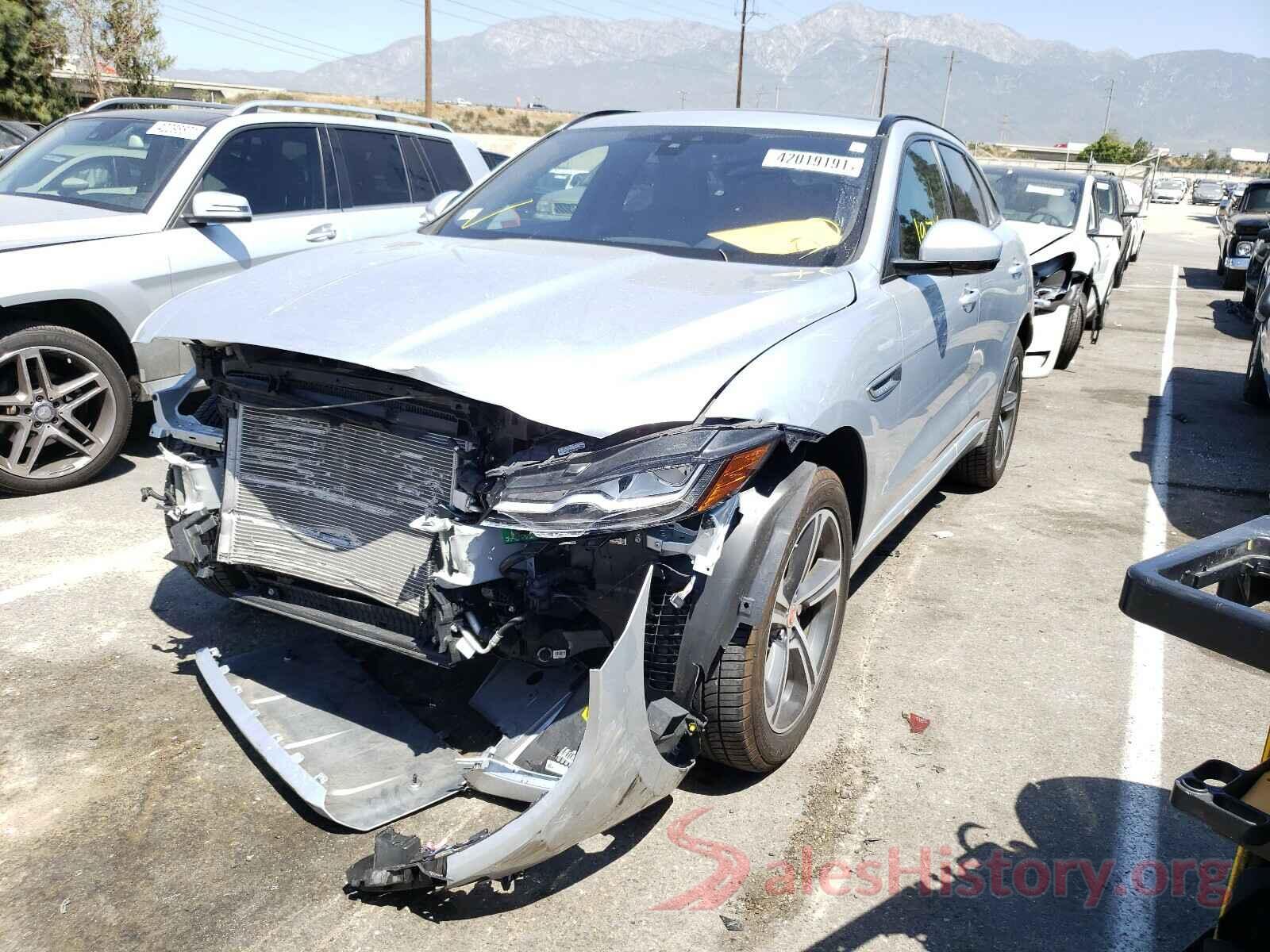 SADCM2FV1KA369564 2019 JAGUAR F-PACE