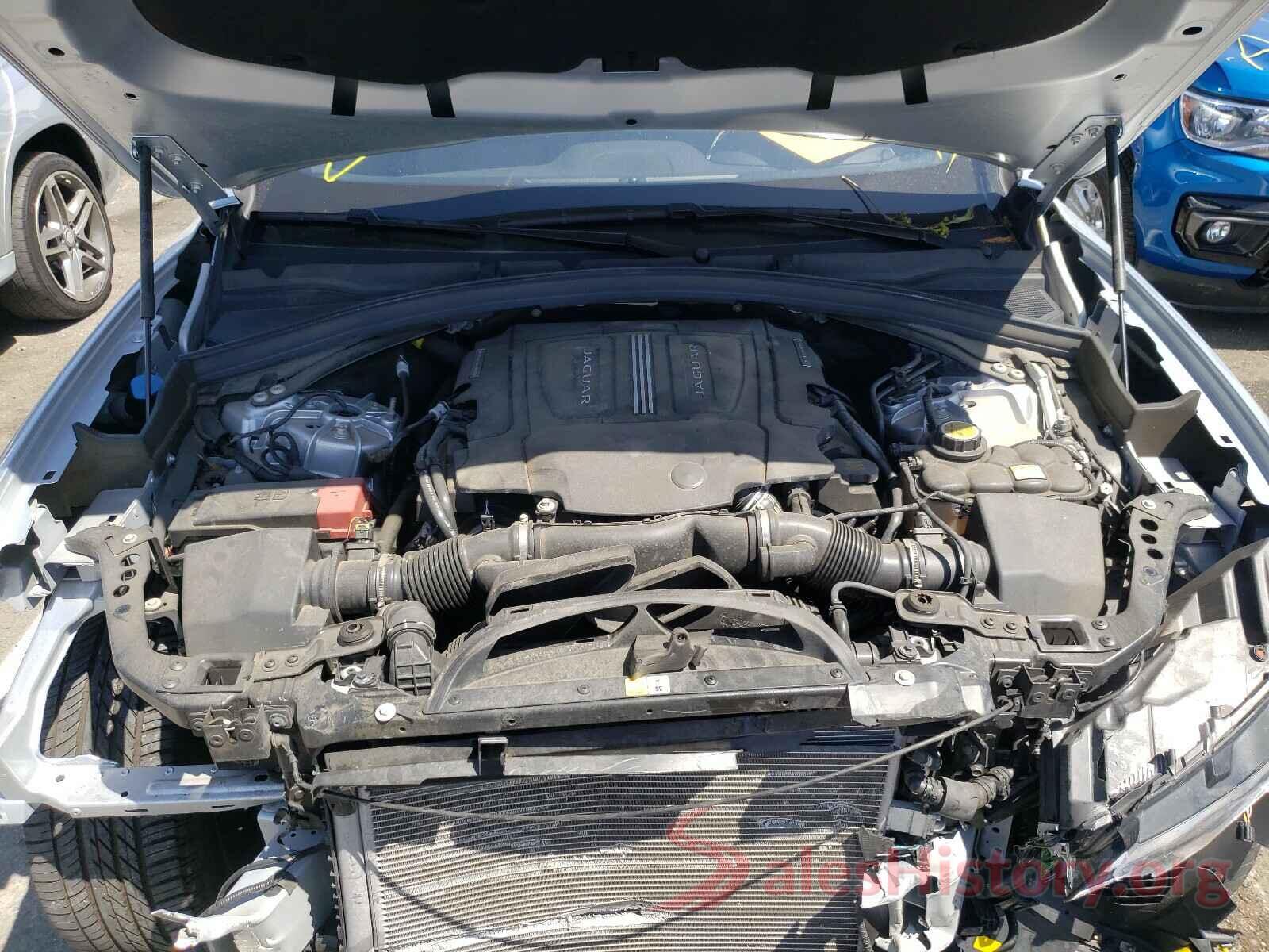 SADCM2FV1KA369564 2019 JAGUAR F-PACE