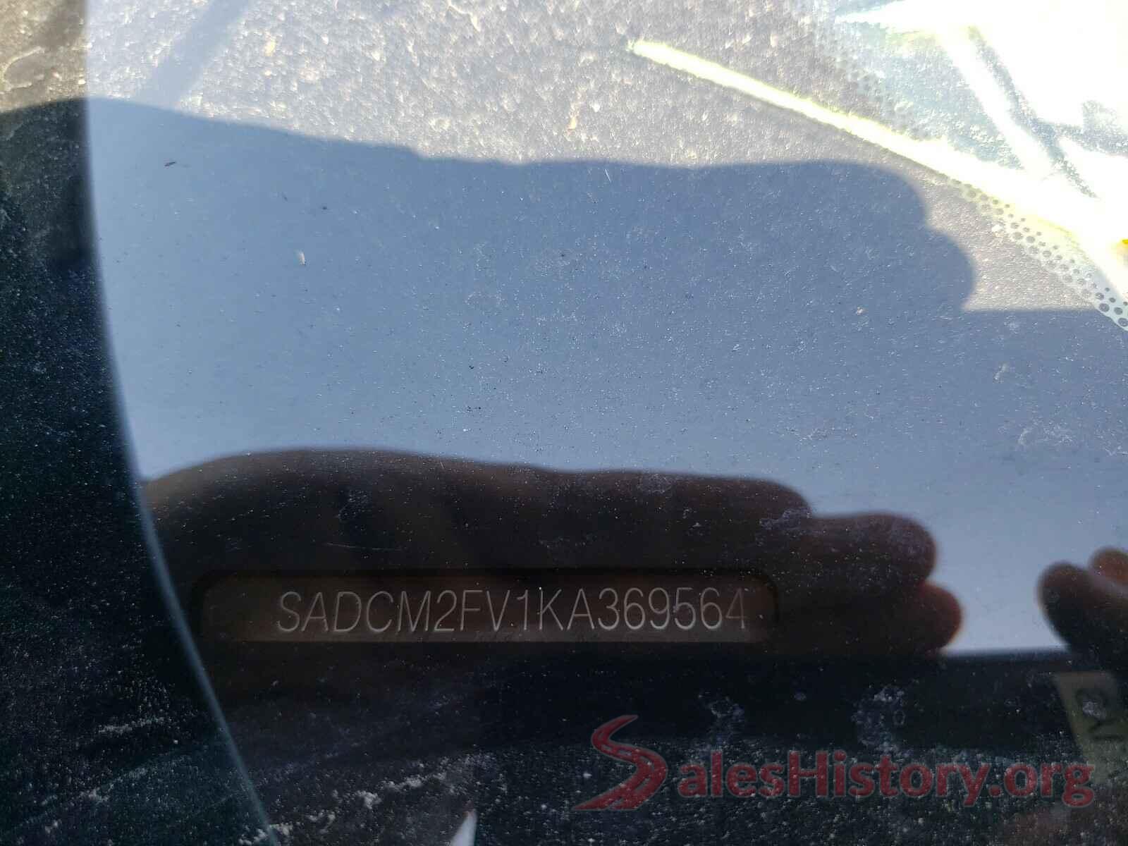 SADCM2FV1KA369564 2019 JAGUAR F-PACE