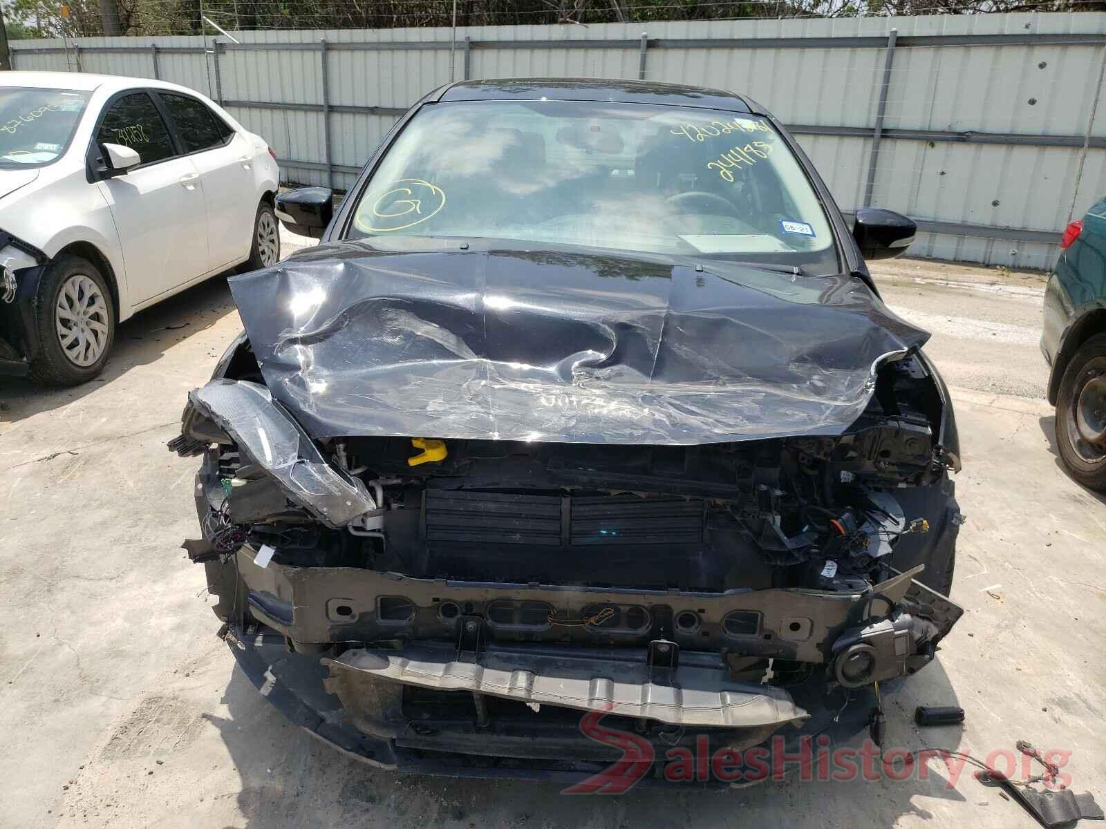 1FADP3H23JL244185 2018 FORD FOCUS