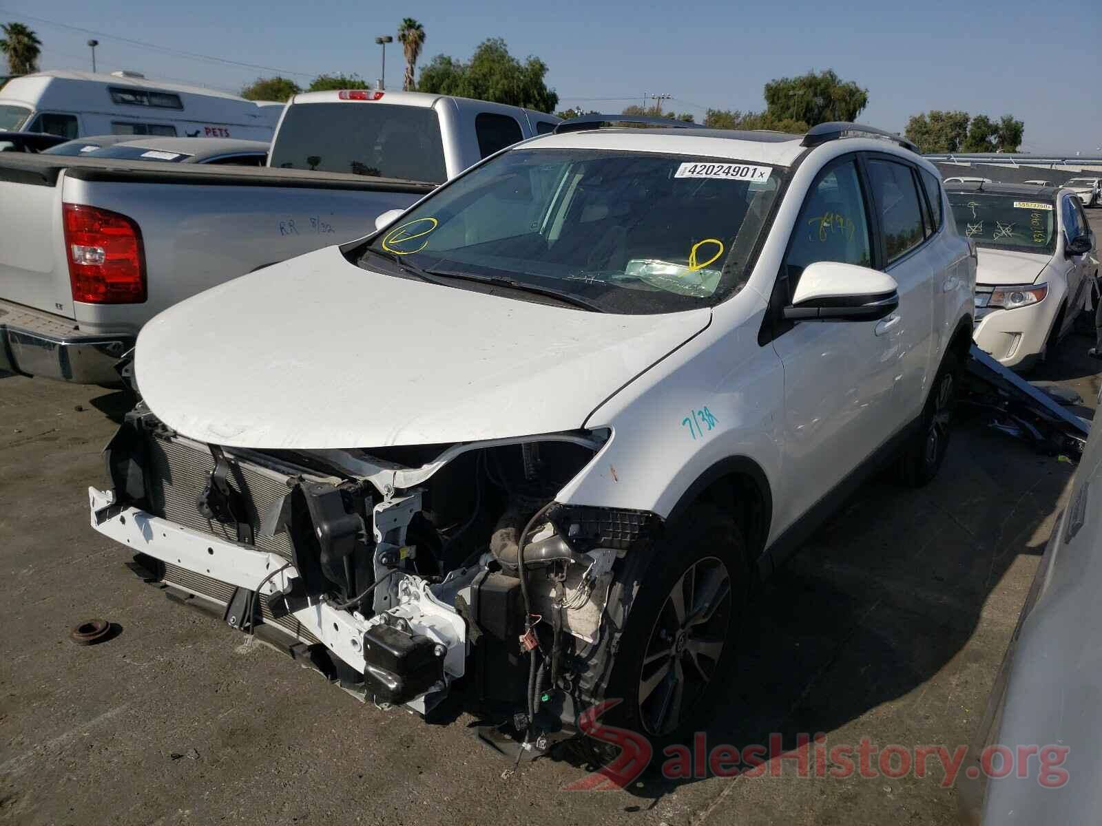 2T3RFREVXJW772274 2018 TOYOTA RAV4