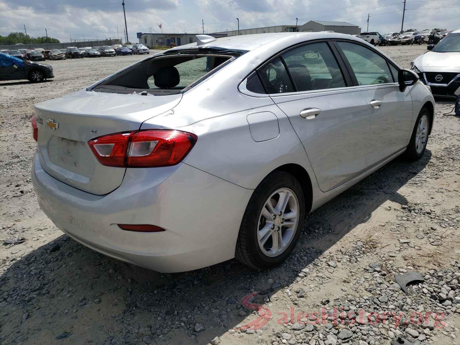 1G1BE5SM0J7175597 2018 CHEVROLET CRUZE