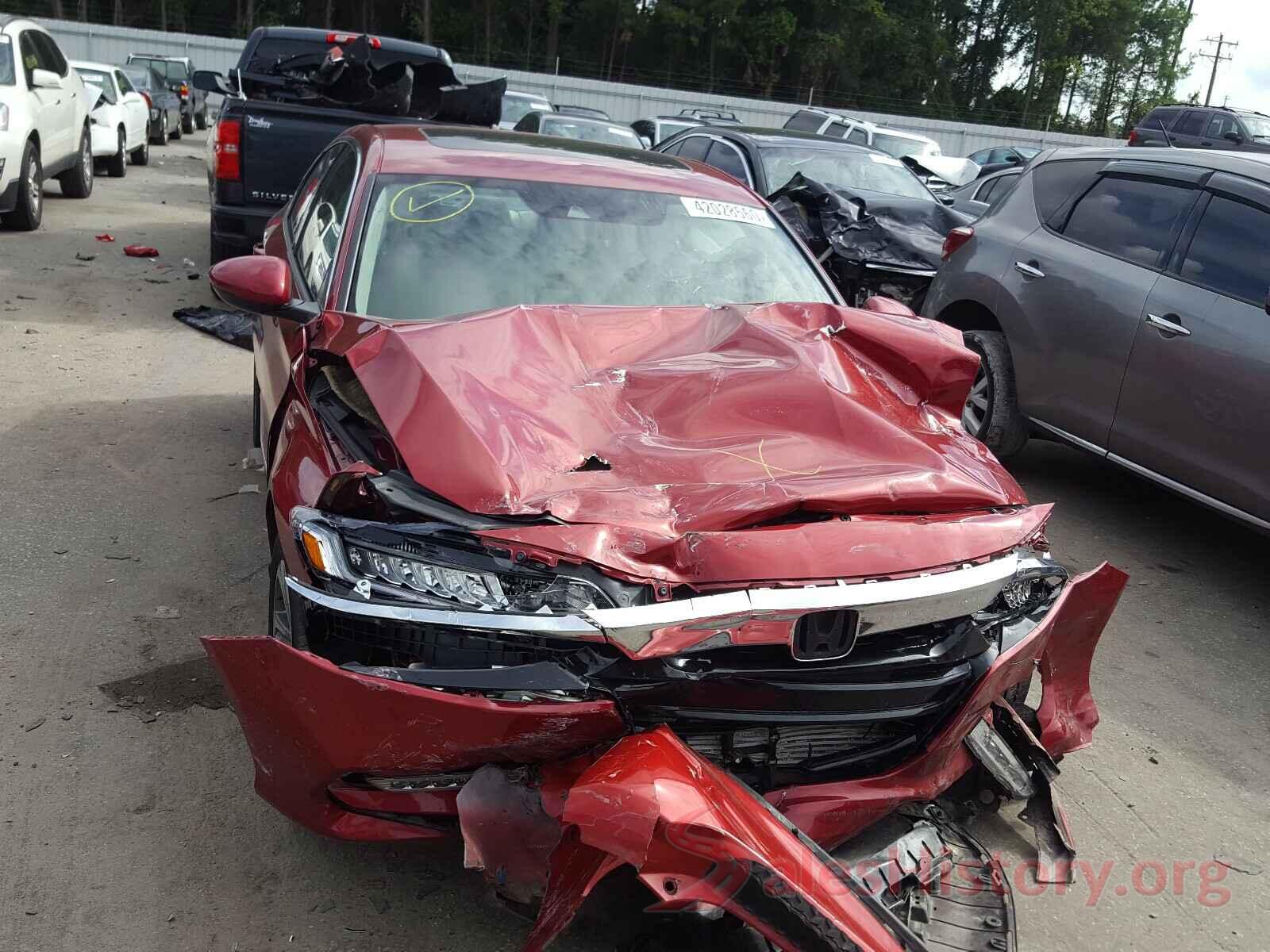 1HGCV1F50KA108818 2019 HONDA ACCORD