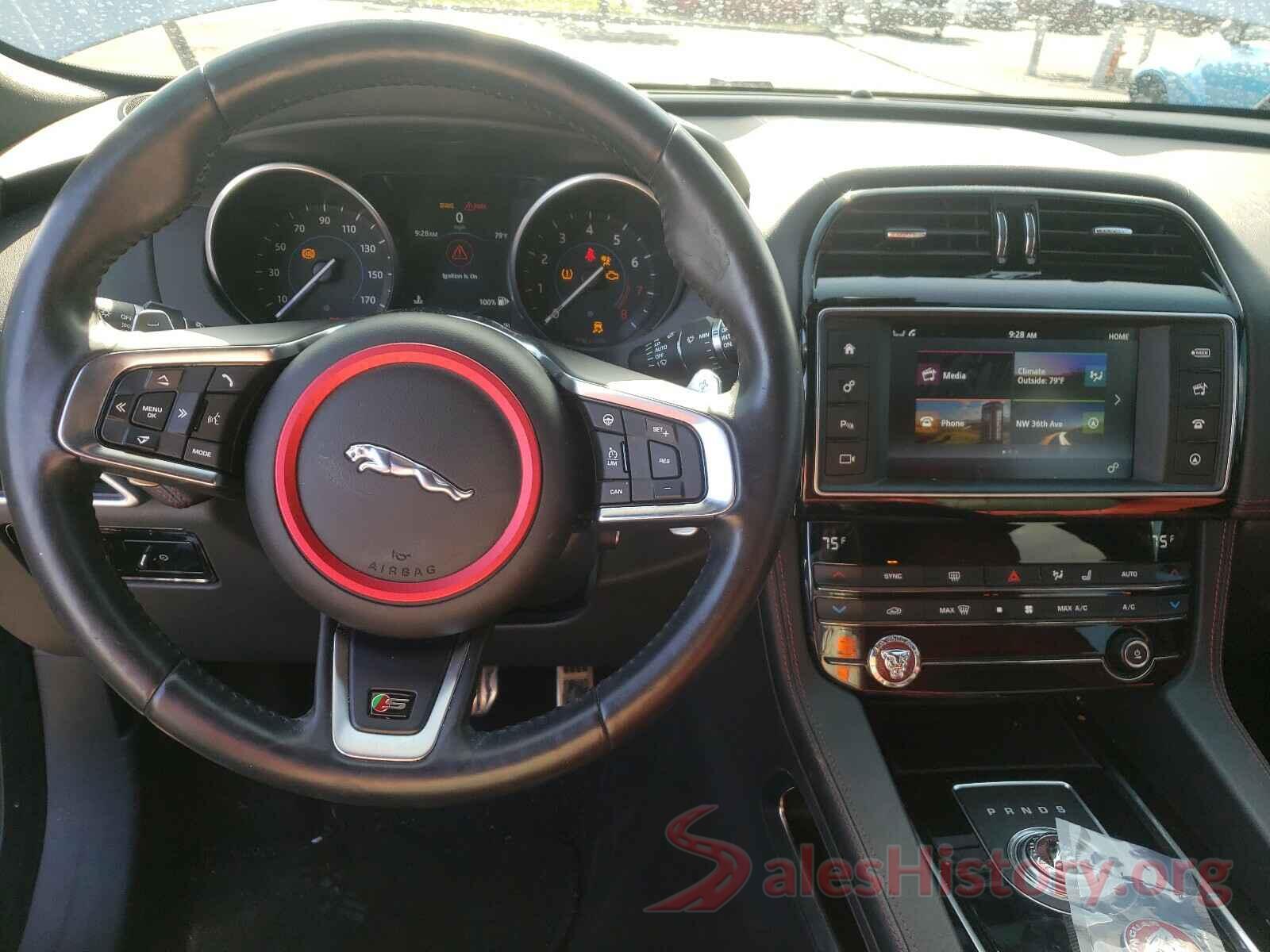 SADCM2BV6HA881464 2017 JAGUAR F-PACE